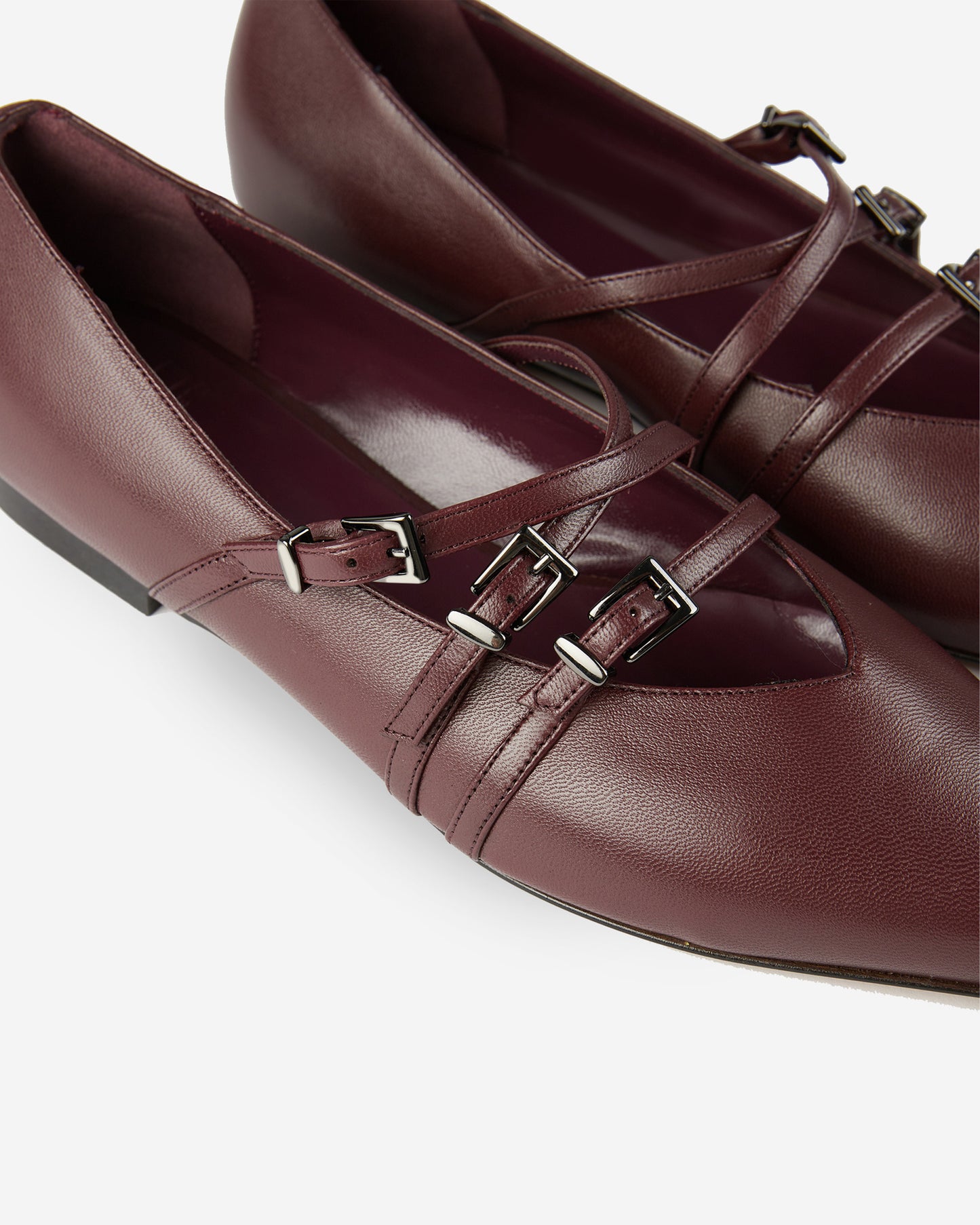 レザー製バレリーナシューズ