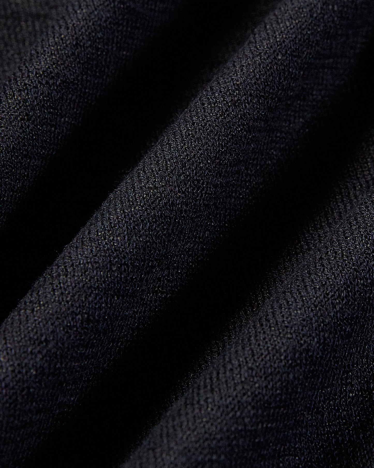 コットンとリネン・スリムフィットTシャツ