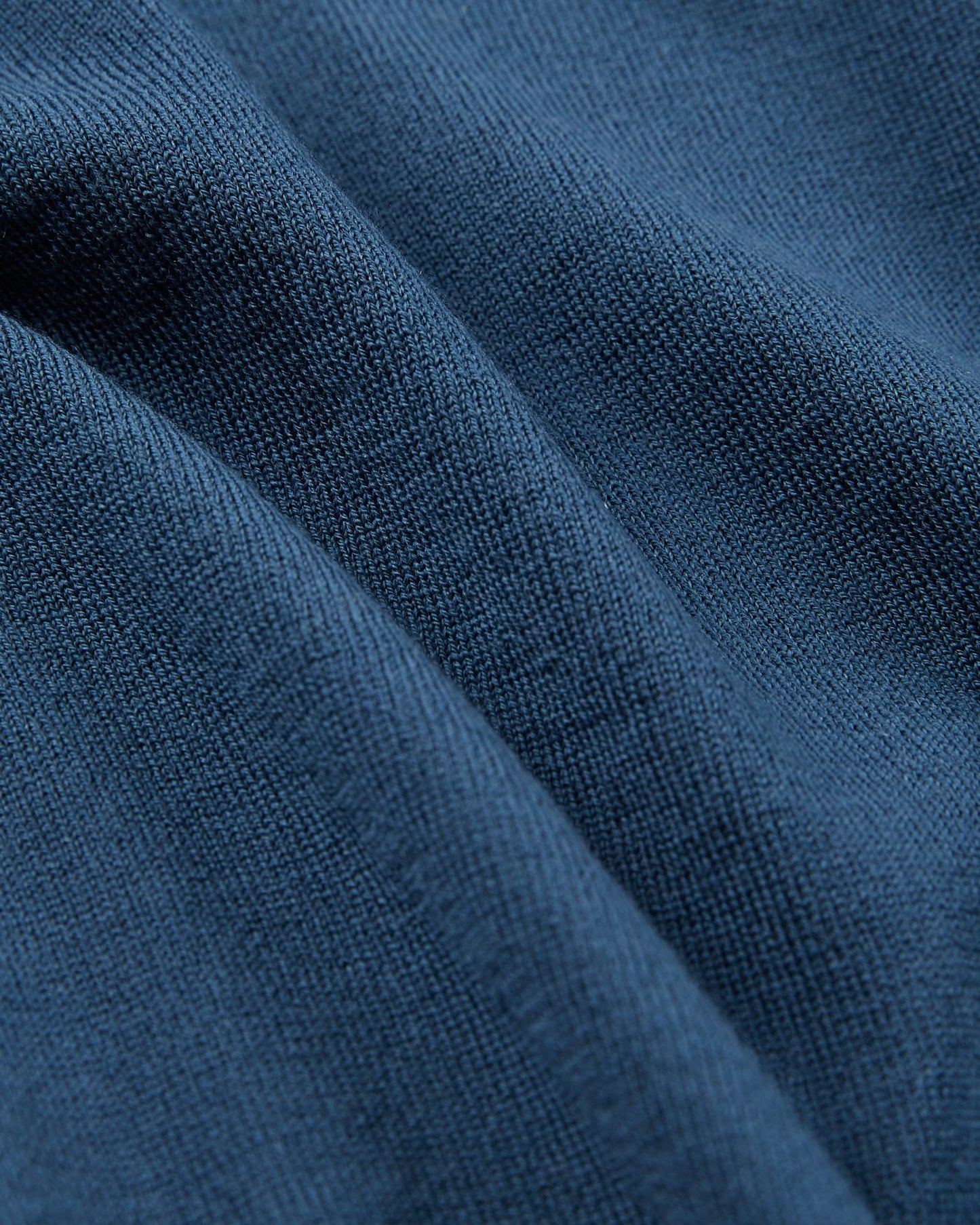 Slim fit Flexwool crewneck sweater