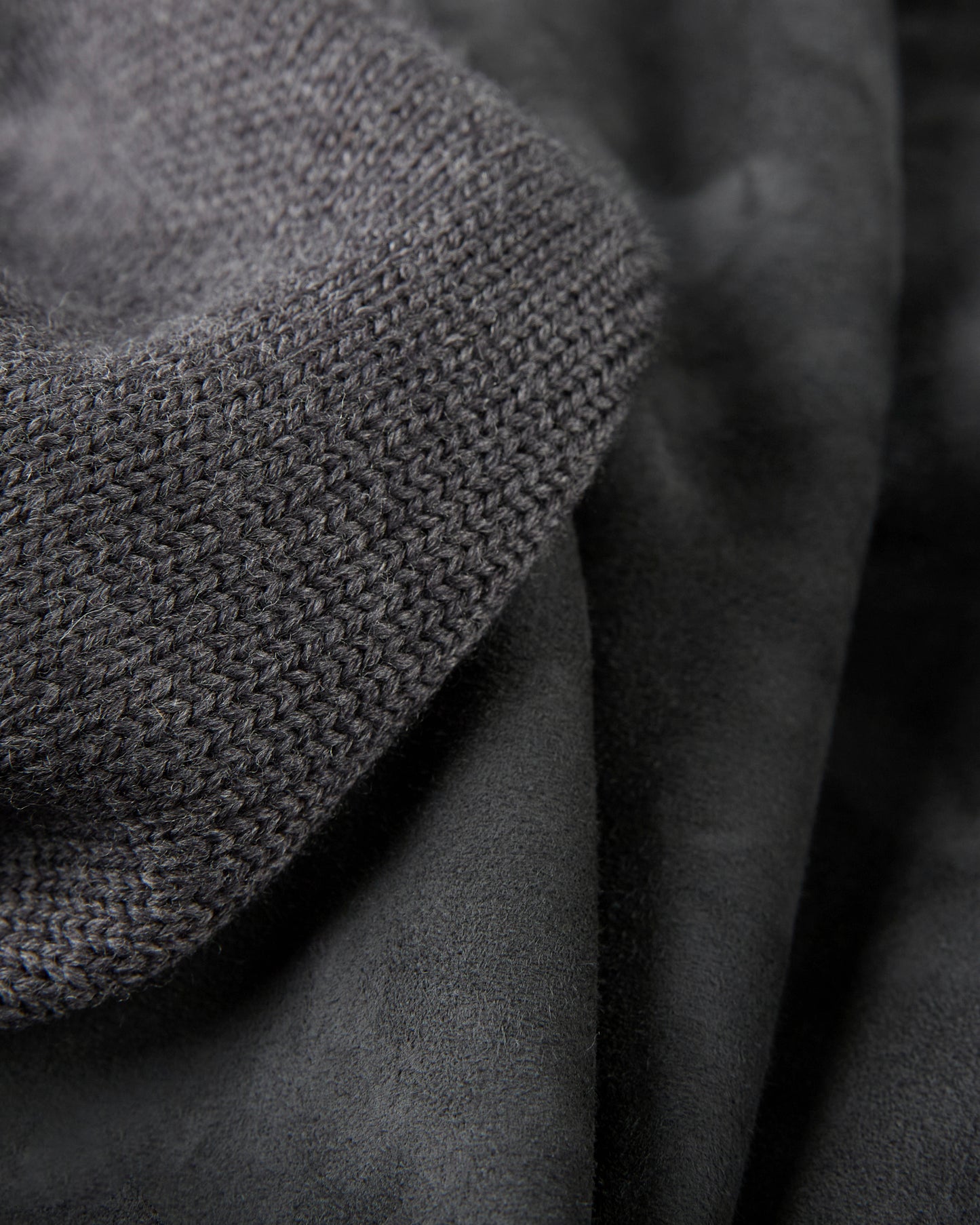 Giubbo slim fit in suede e lana