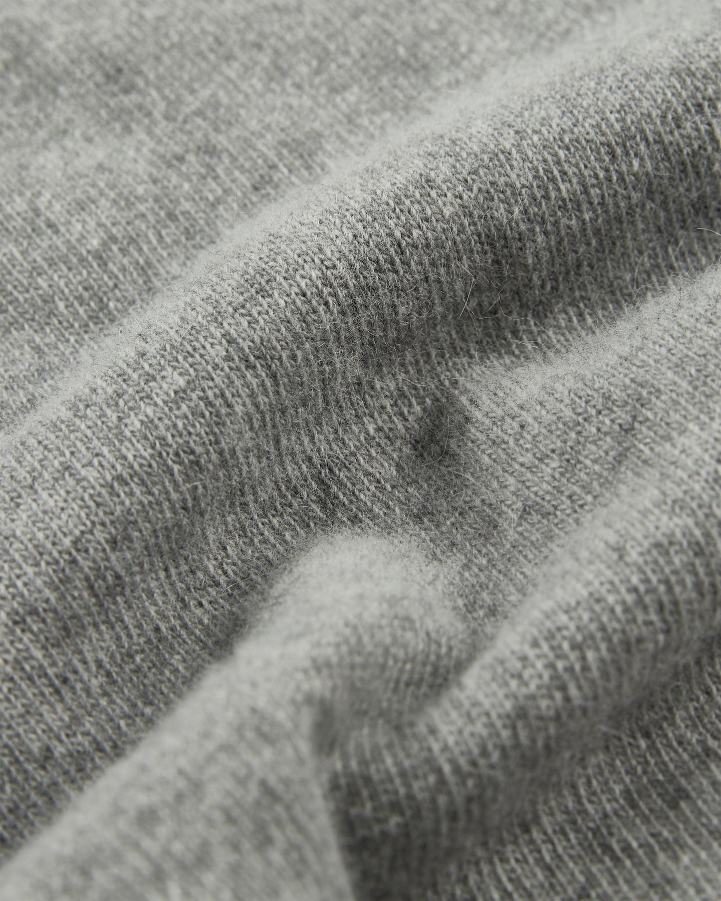 Regular fit crewneck sweater in wool and Angora