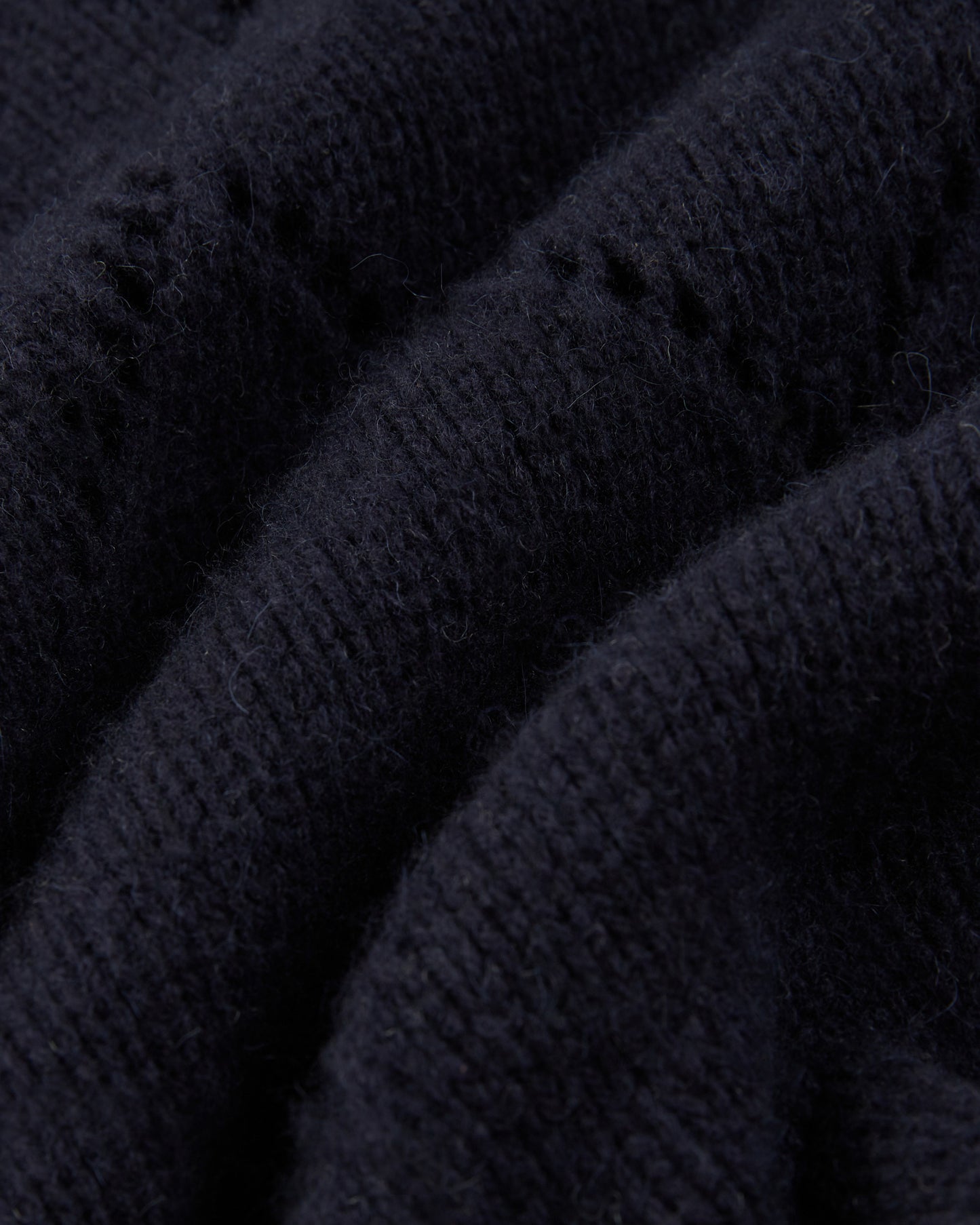 Wide fit crewneck sweater in wool and Alpaca