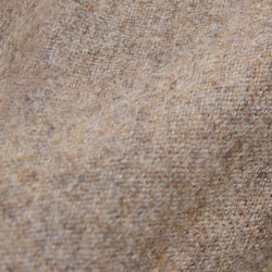 ライトベージュ