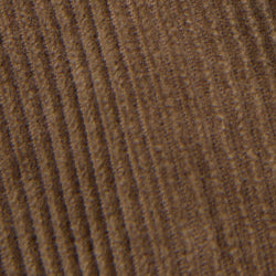 ライトブラウン