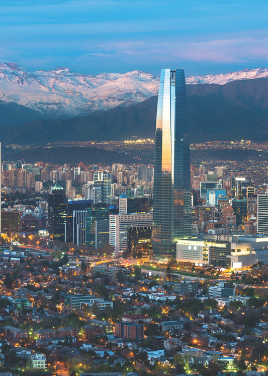 Beneath Cerro Lo Ruiz, the new green project in Santiago del Cile