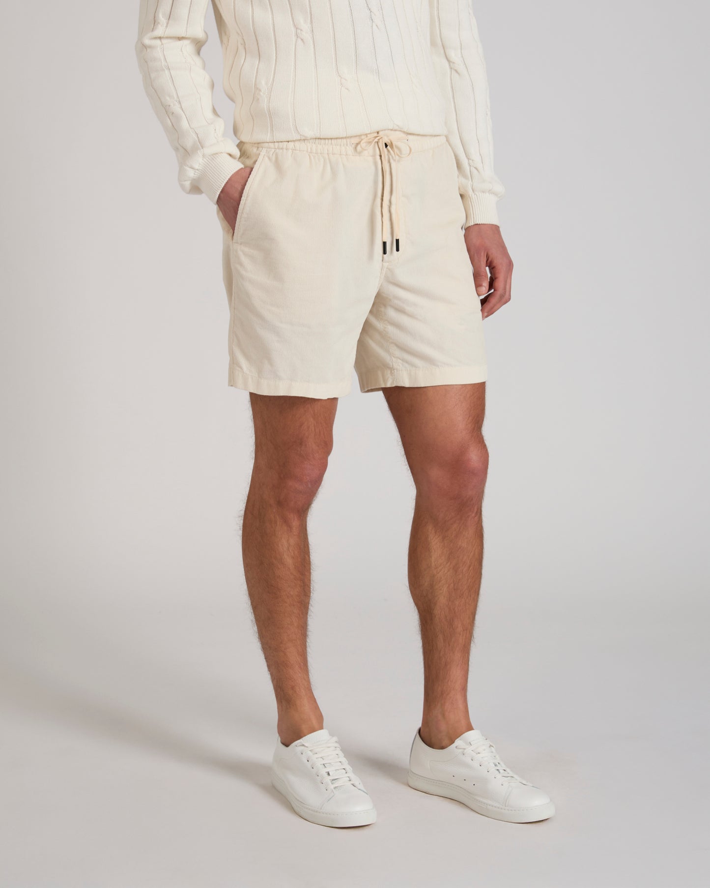 Regular fit corduroy Bermuda shorts