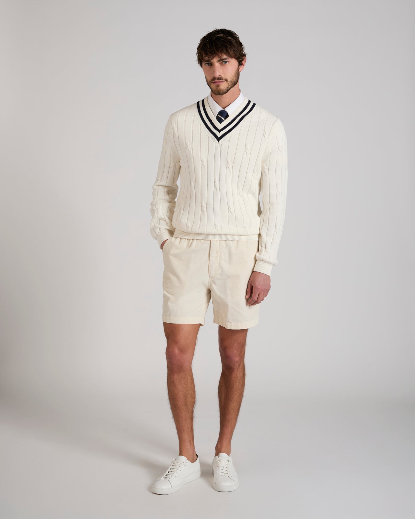 Regular fit corduroy Bermuda shorts