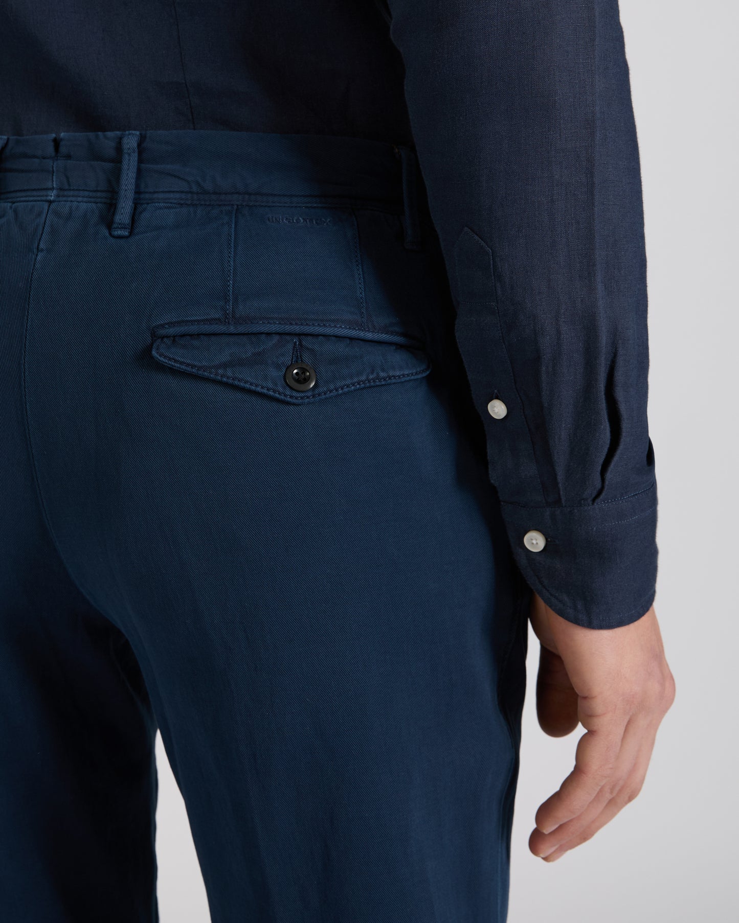 Tapered fit cotton trousers