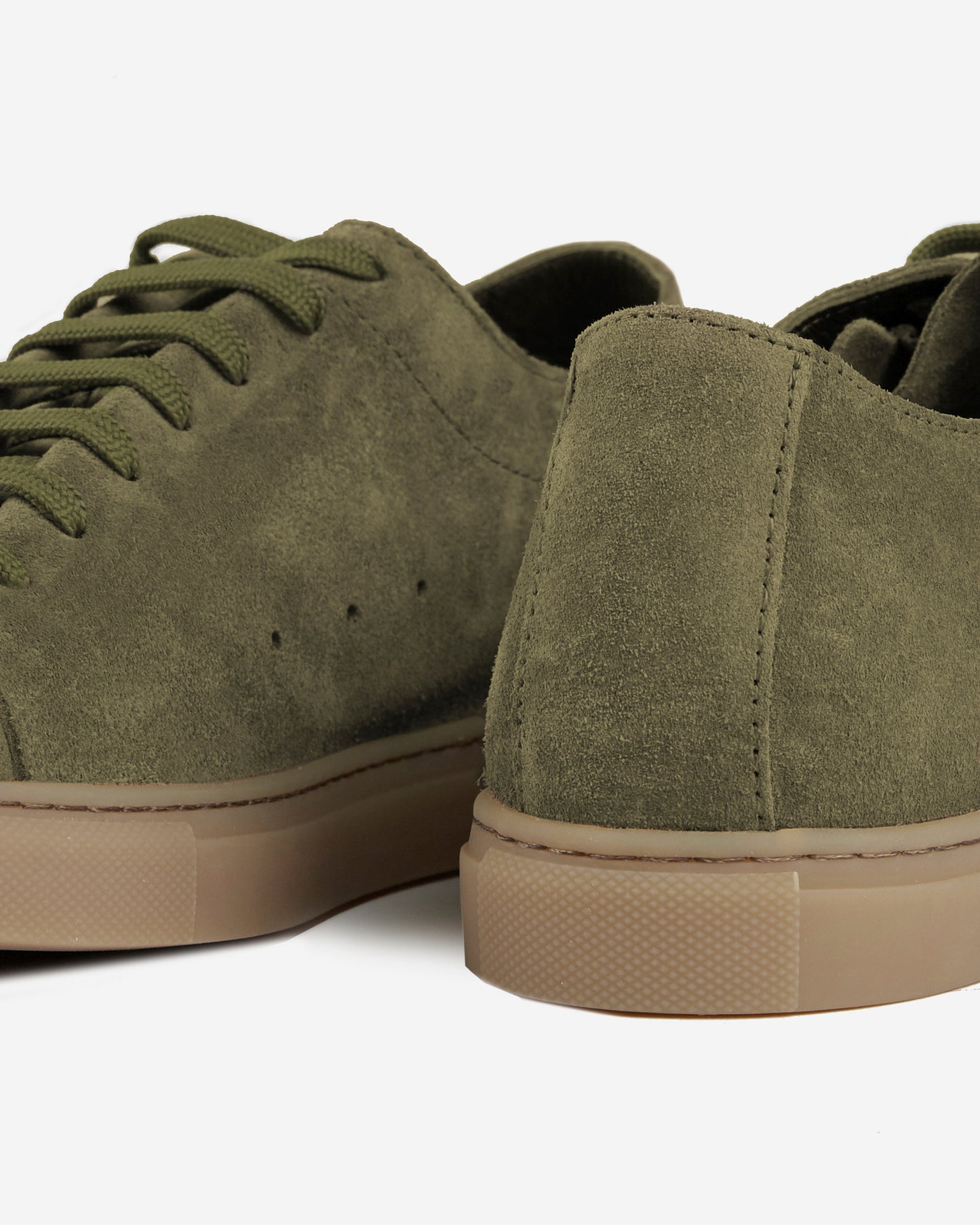Sneakers in pelle di vitello suede