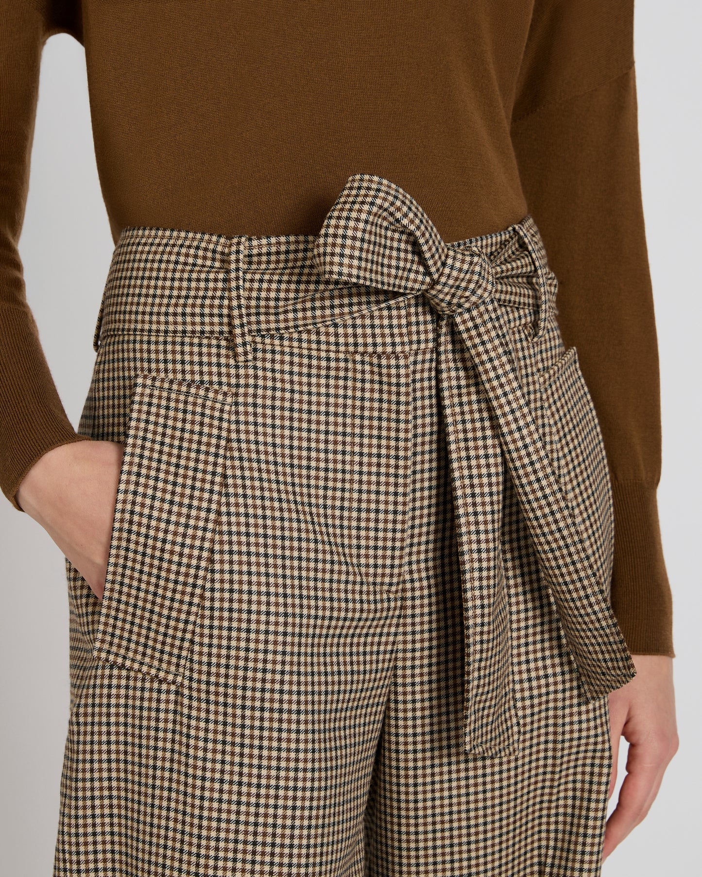 Wide fit trousers in wool twill