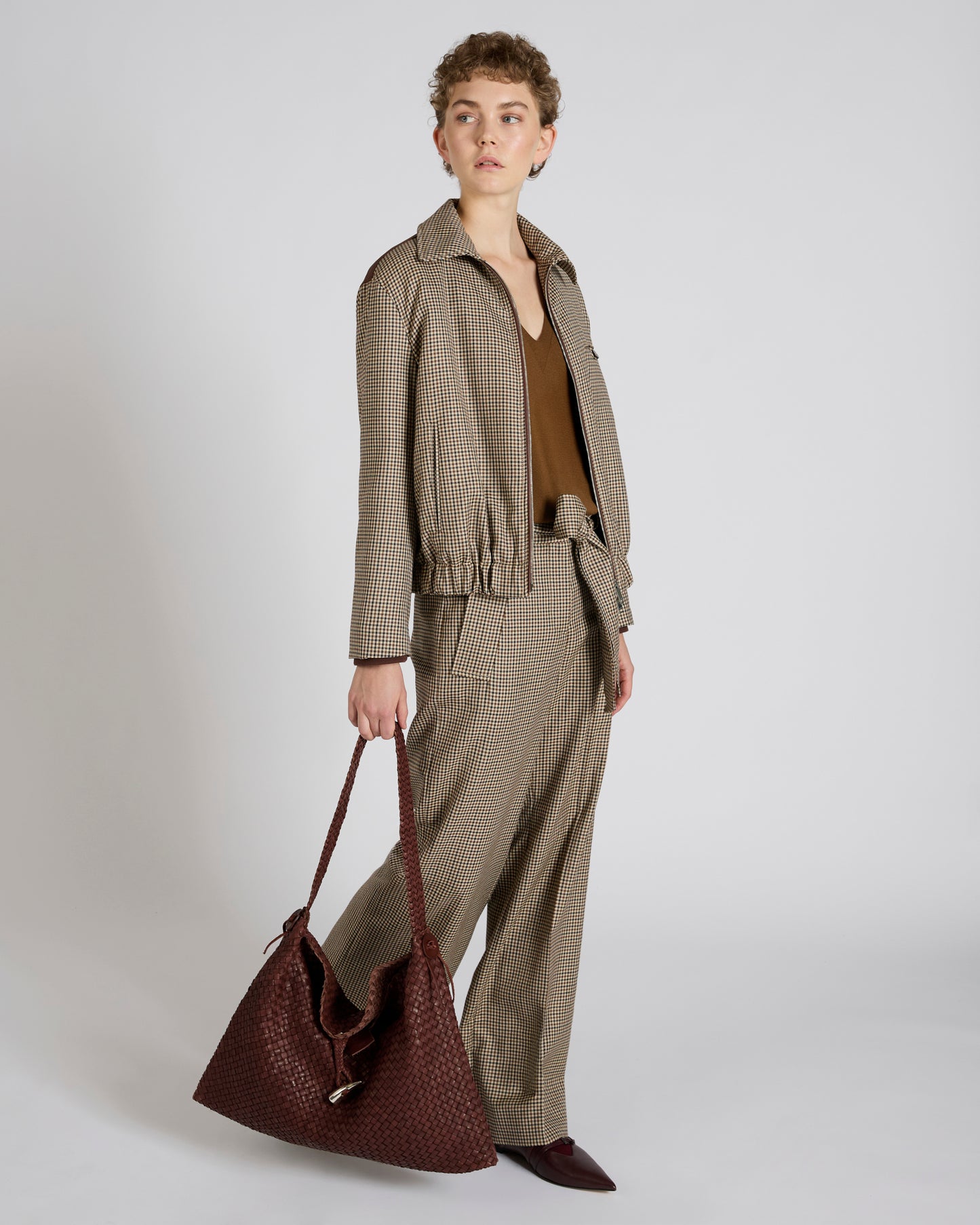Wide fit trousers in wool twill