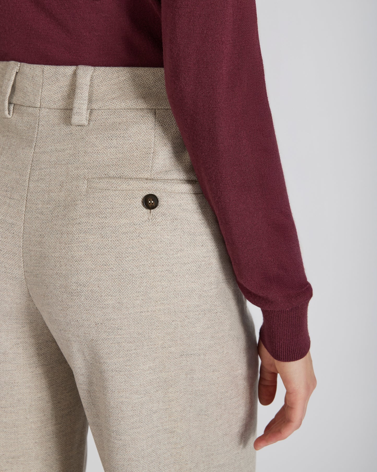 Regular fit trousers in stretch flannel