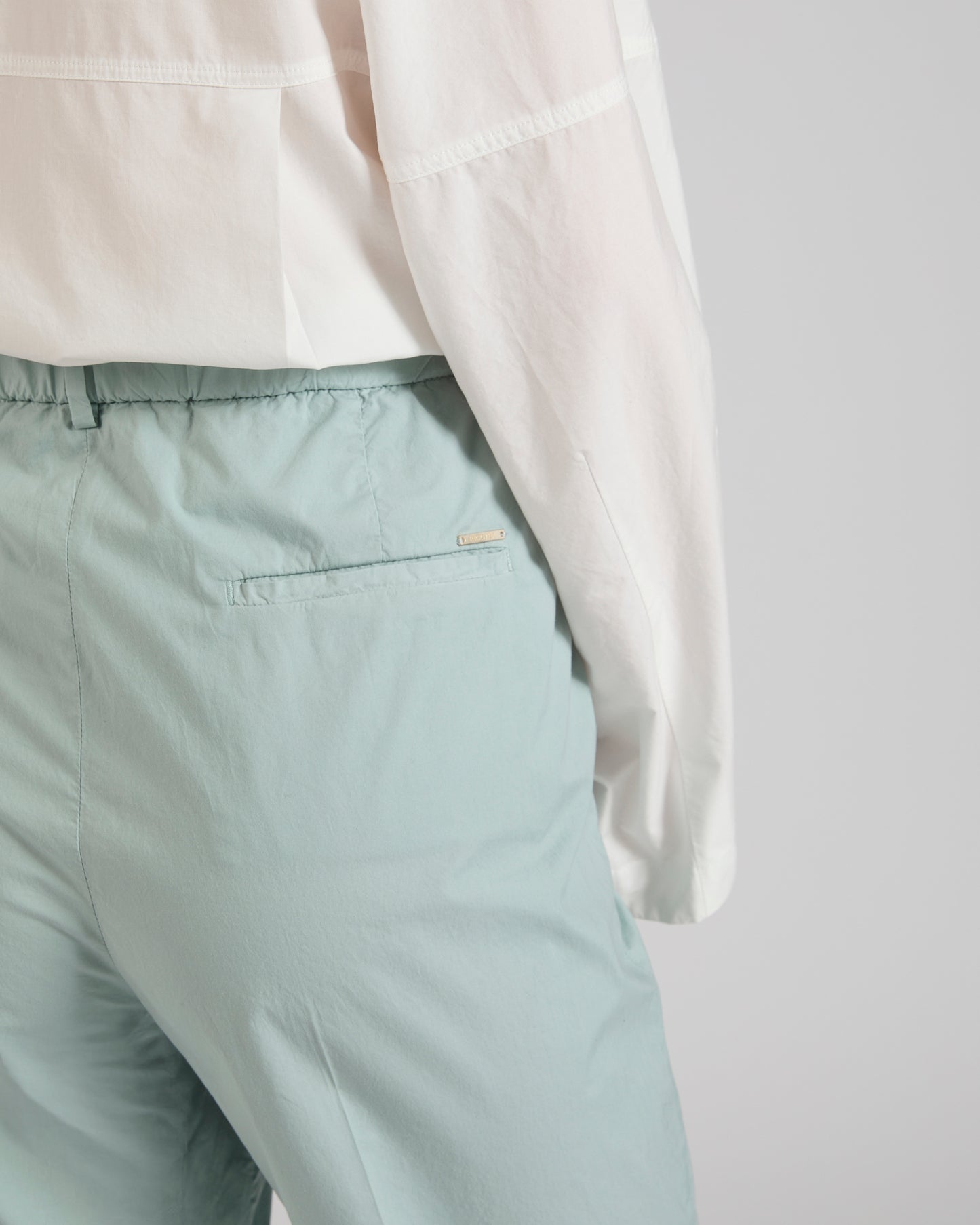 Regular fit cotton poplin trousers