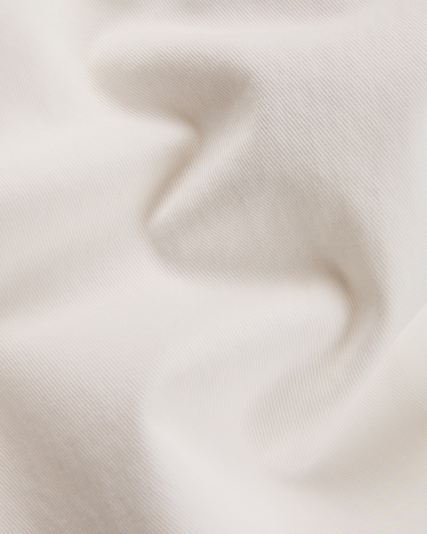 Regular fit trousers in cotton gabardine and lyocell