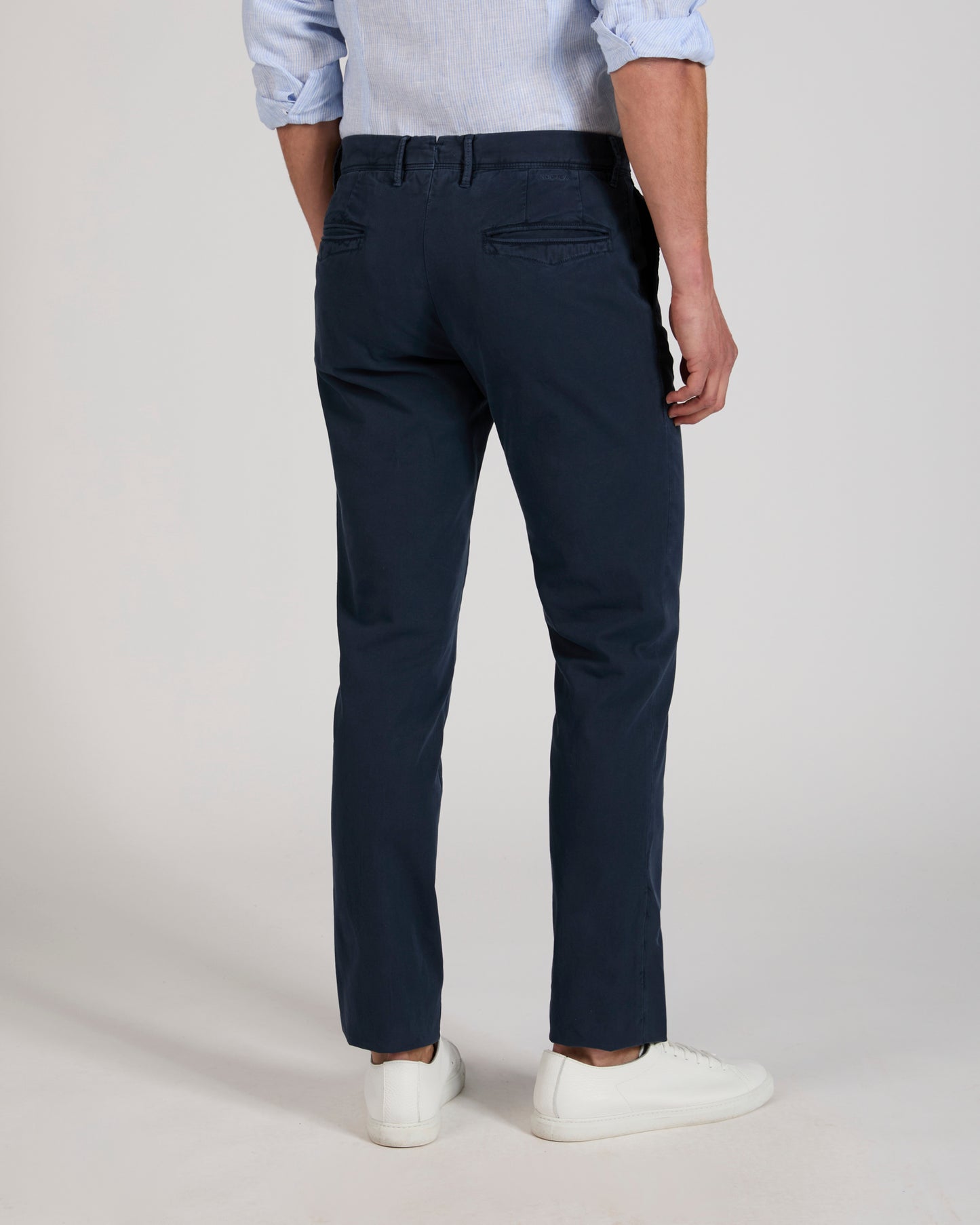 Pantalone slim fit in cotone stretch