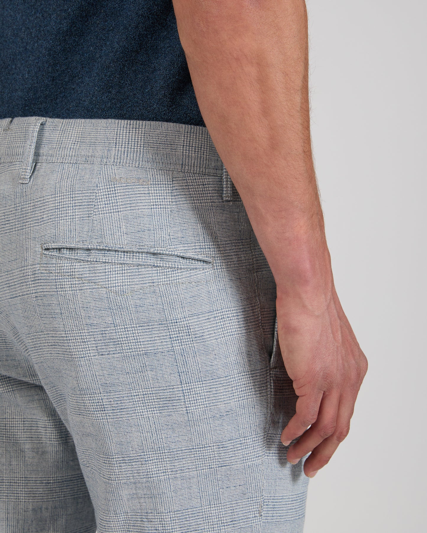 Pantalon slim fit en coton stretch