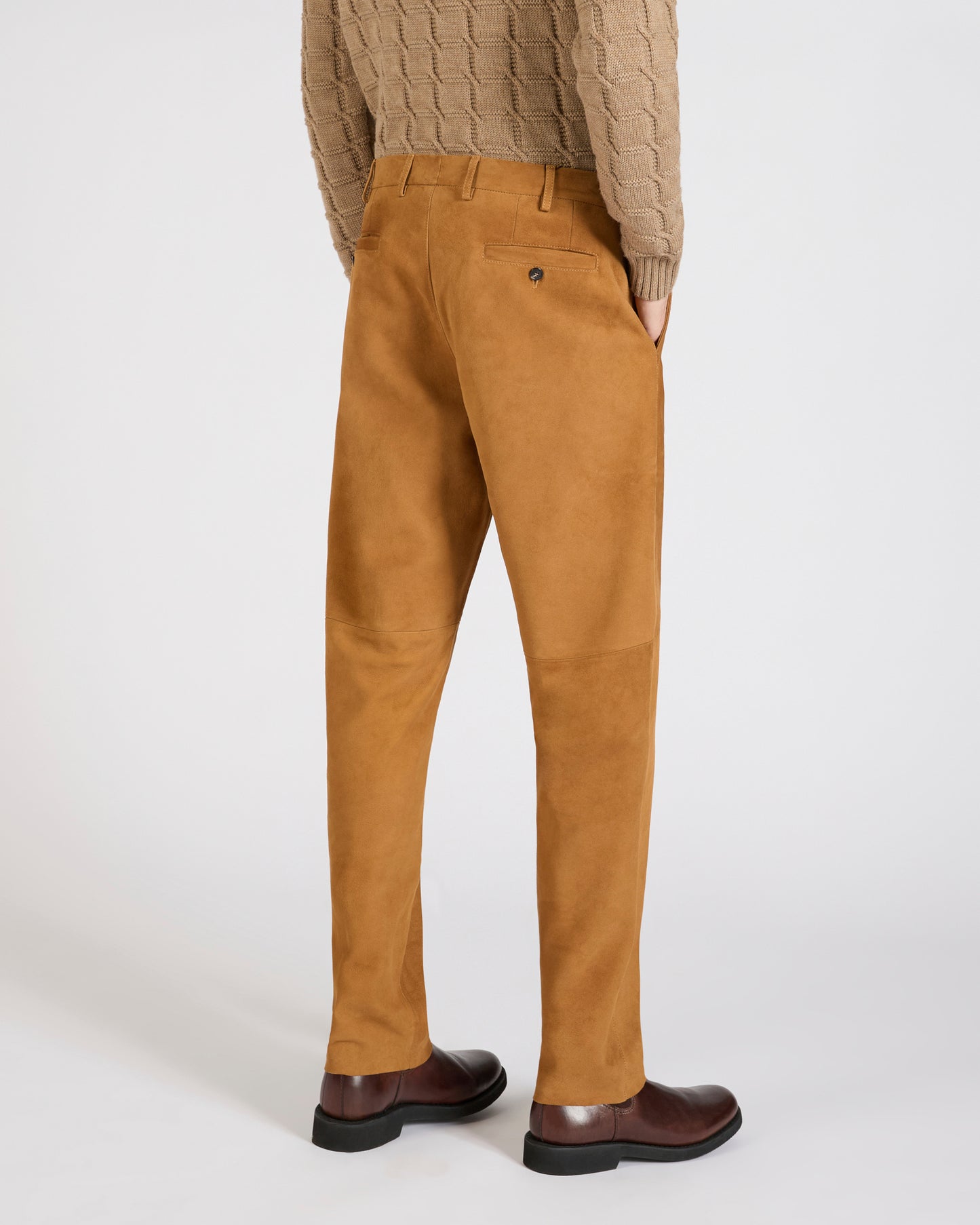 Pantalone straight fit in pelle suede