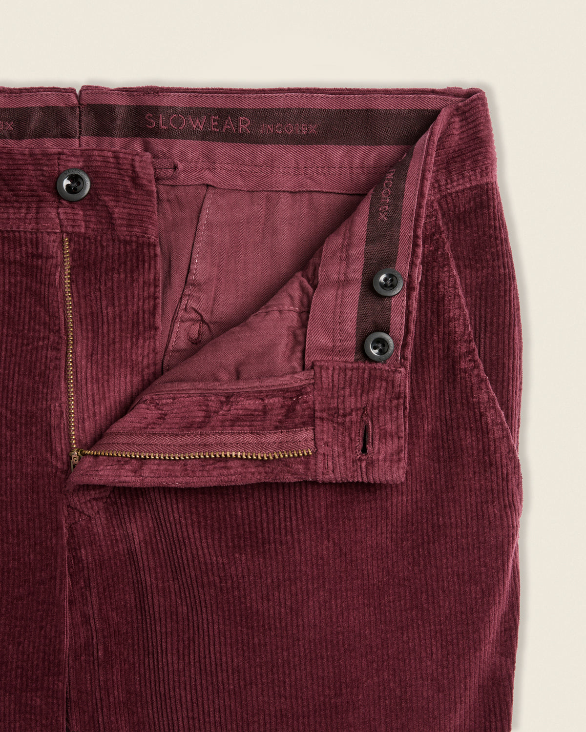 Hose Slim Fit aus Cordsamt