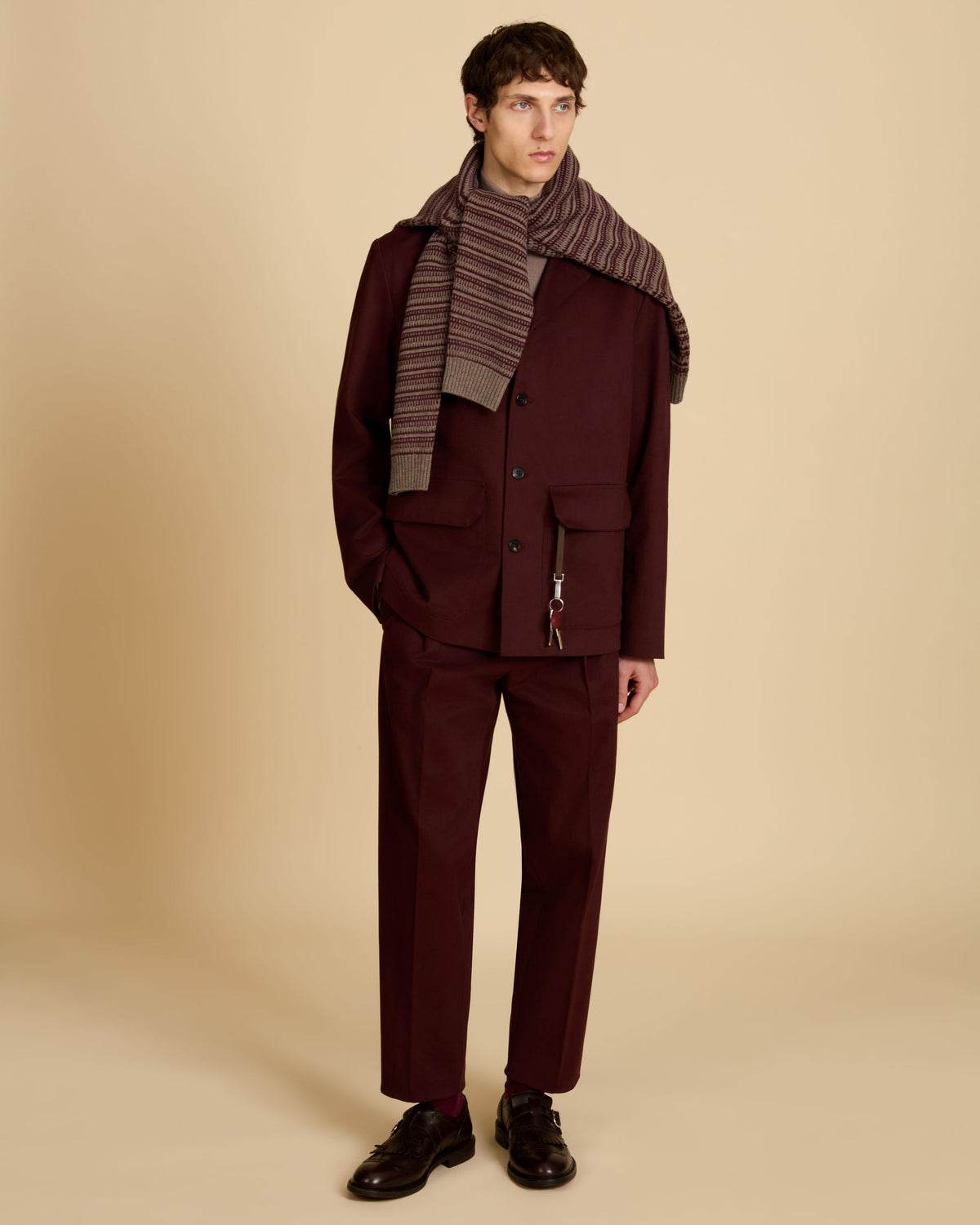Styled total look of 1T0007.40411.230