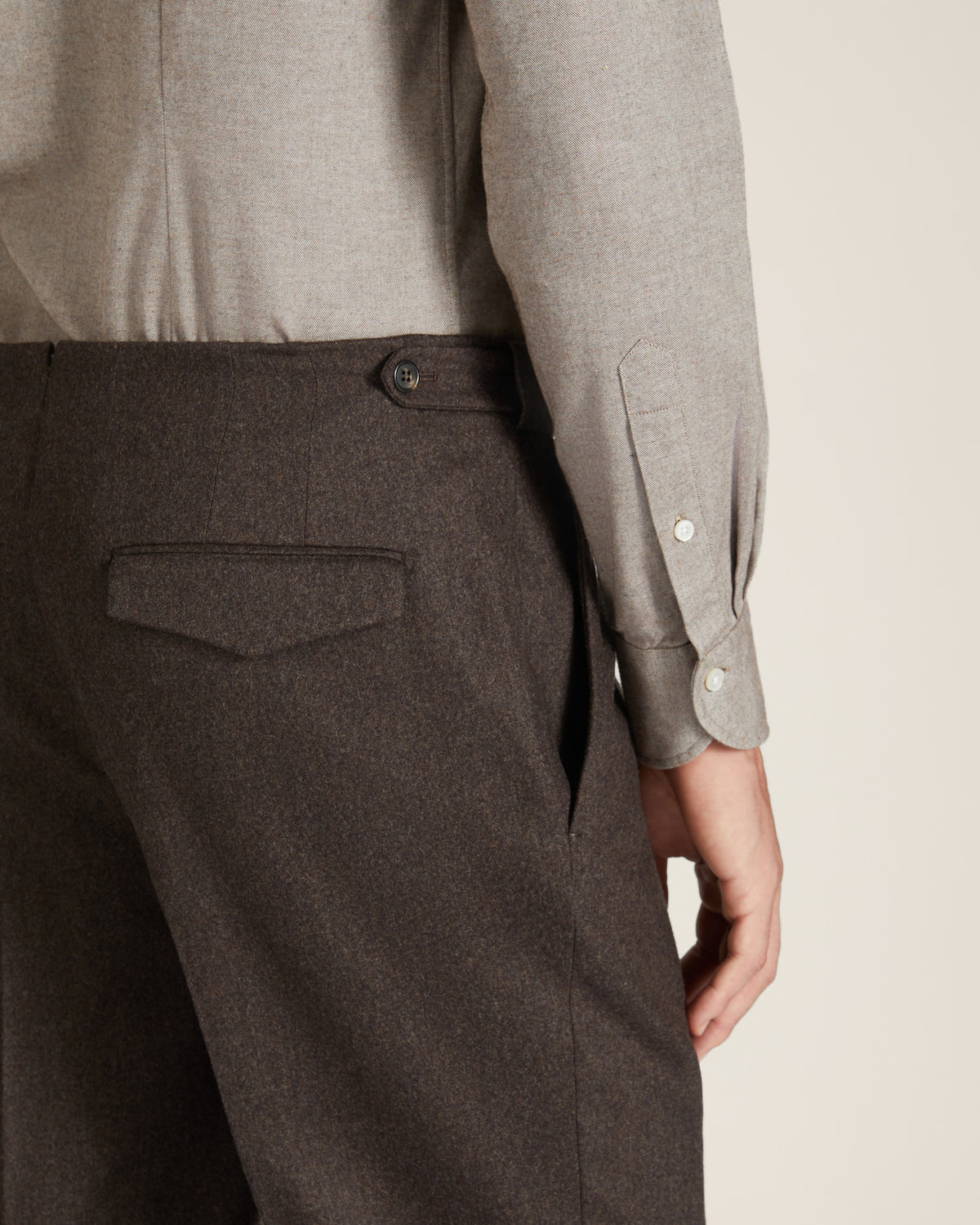 Tapered-Fit Hose aus Woll-Kaschmir-Flanell