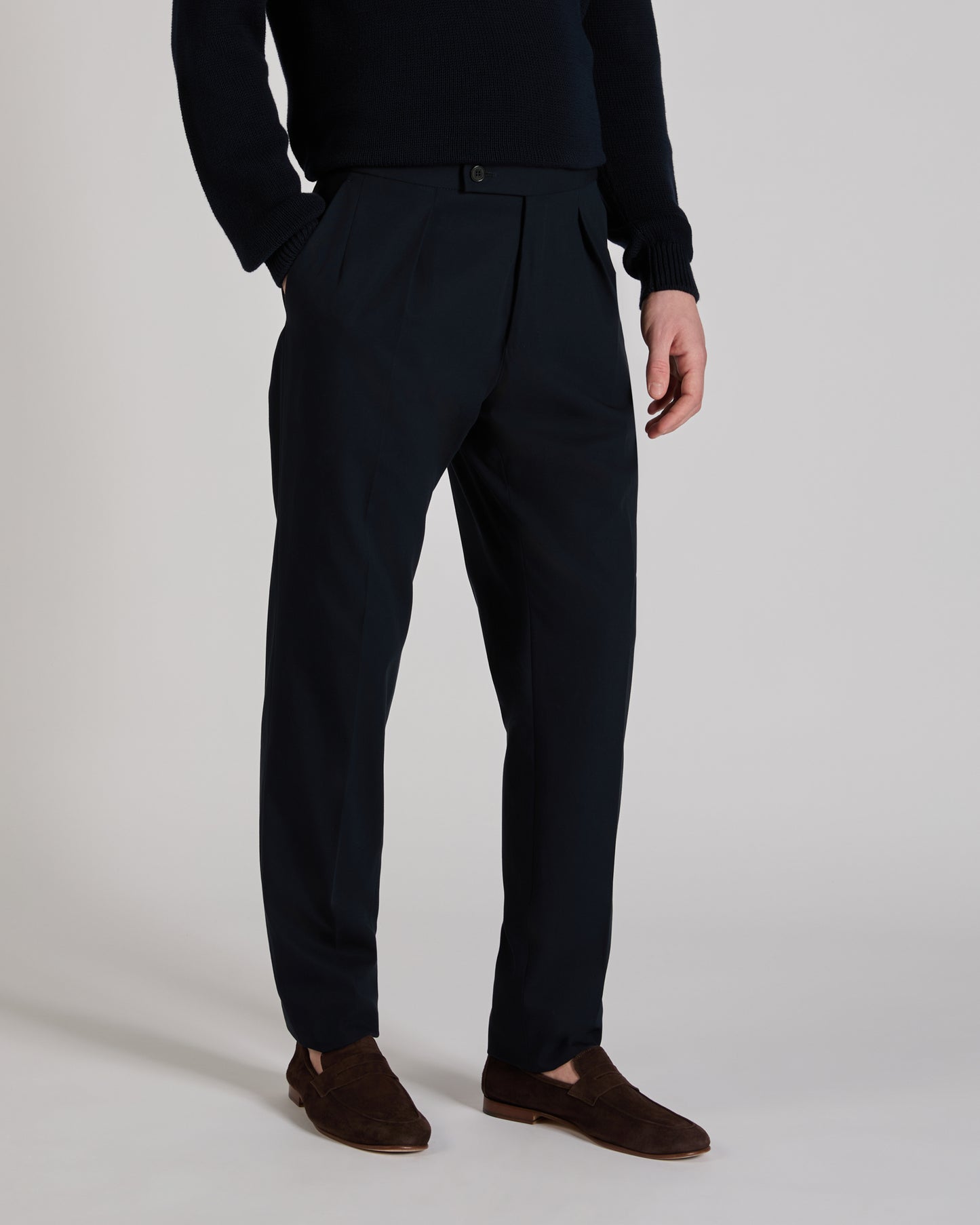 Tapered fit crepe cotton trousers