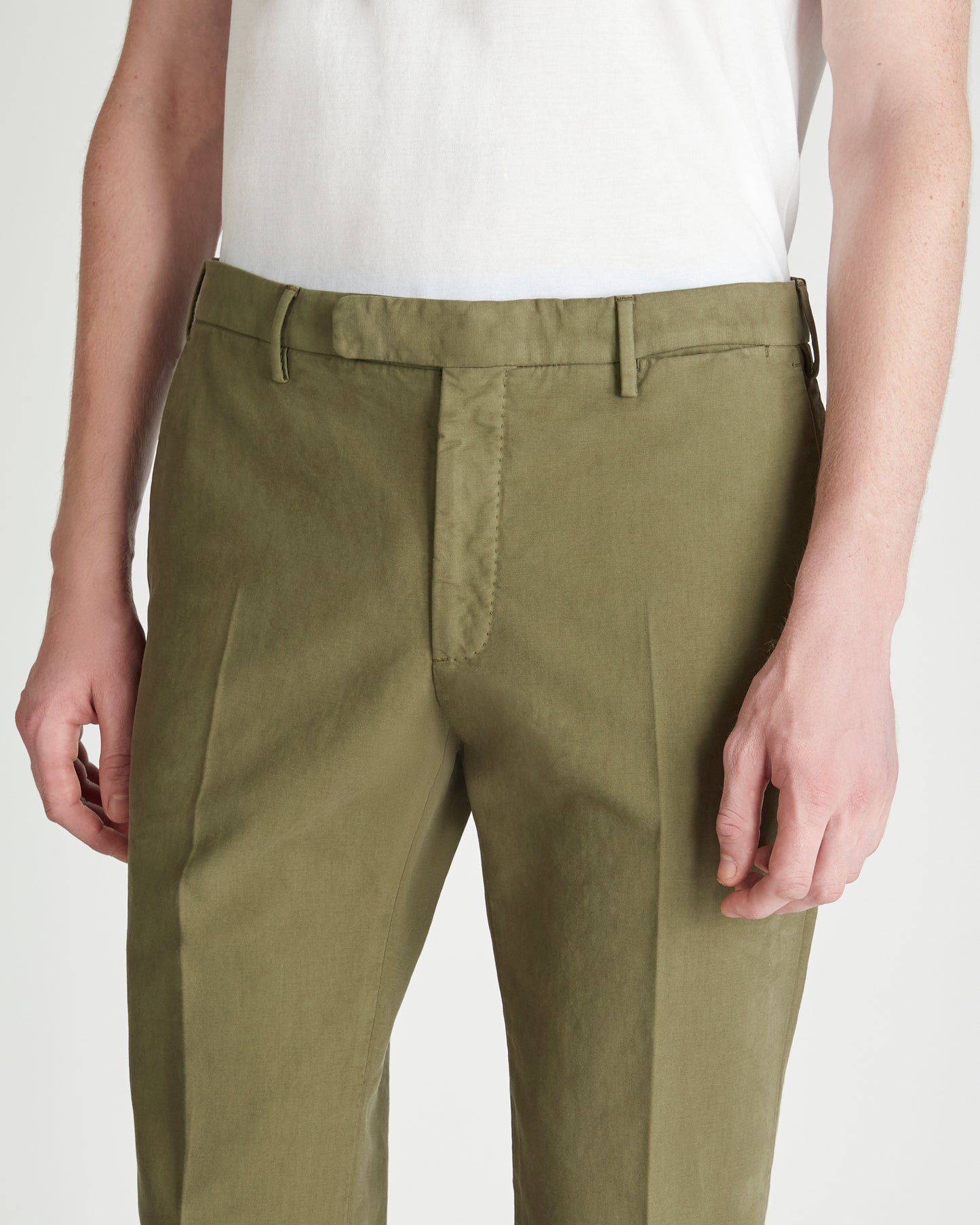 Pantalone slim fit in Doeskin