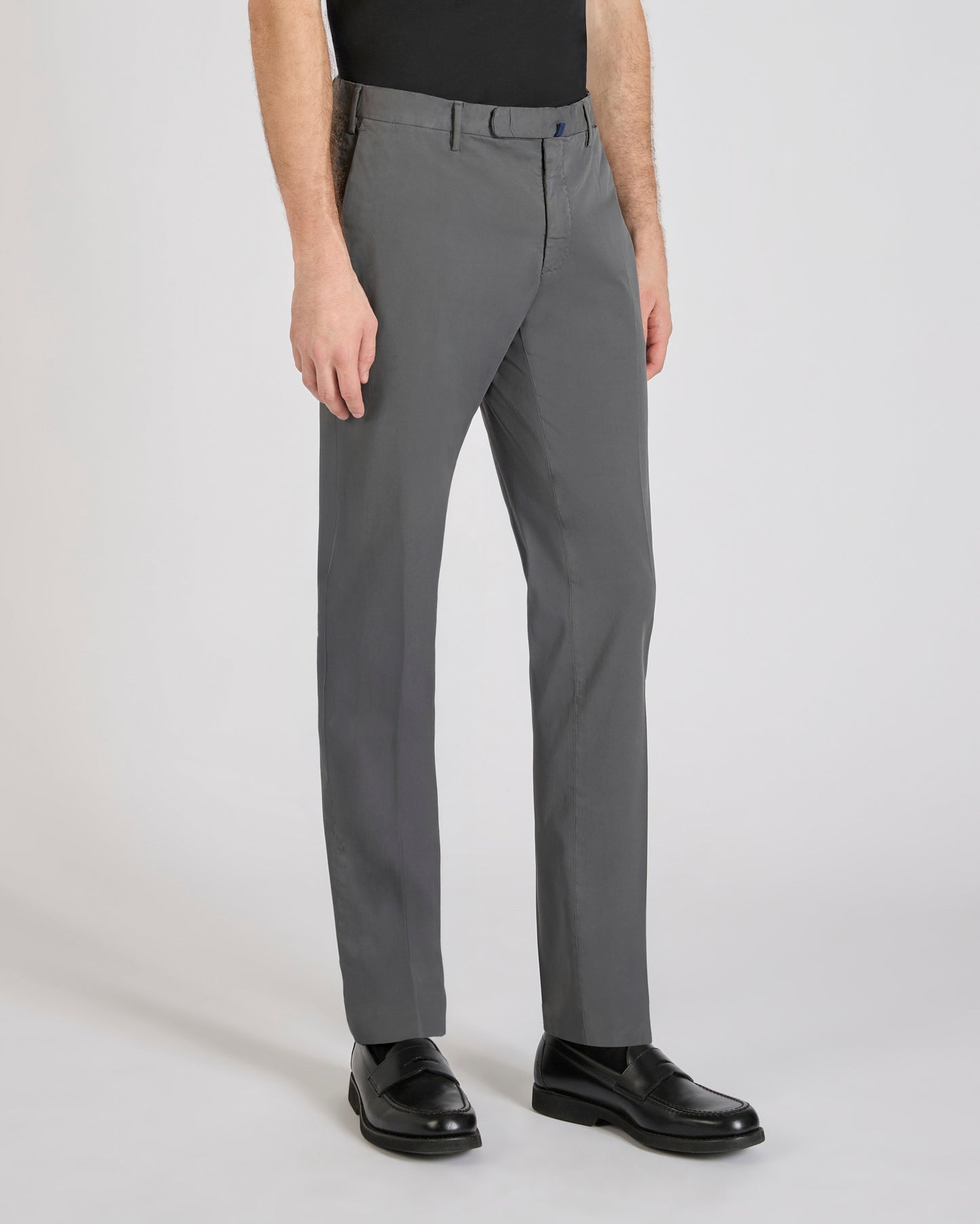 ロイヤルバタヴィア・スリムフィットパンツ