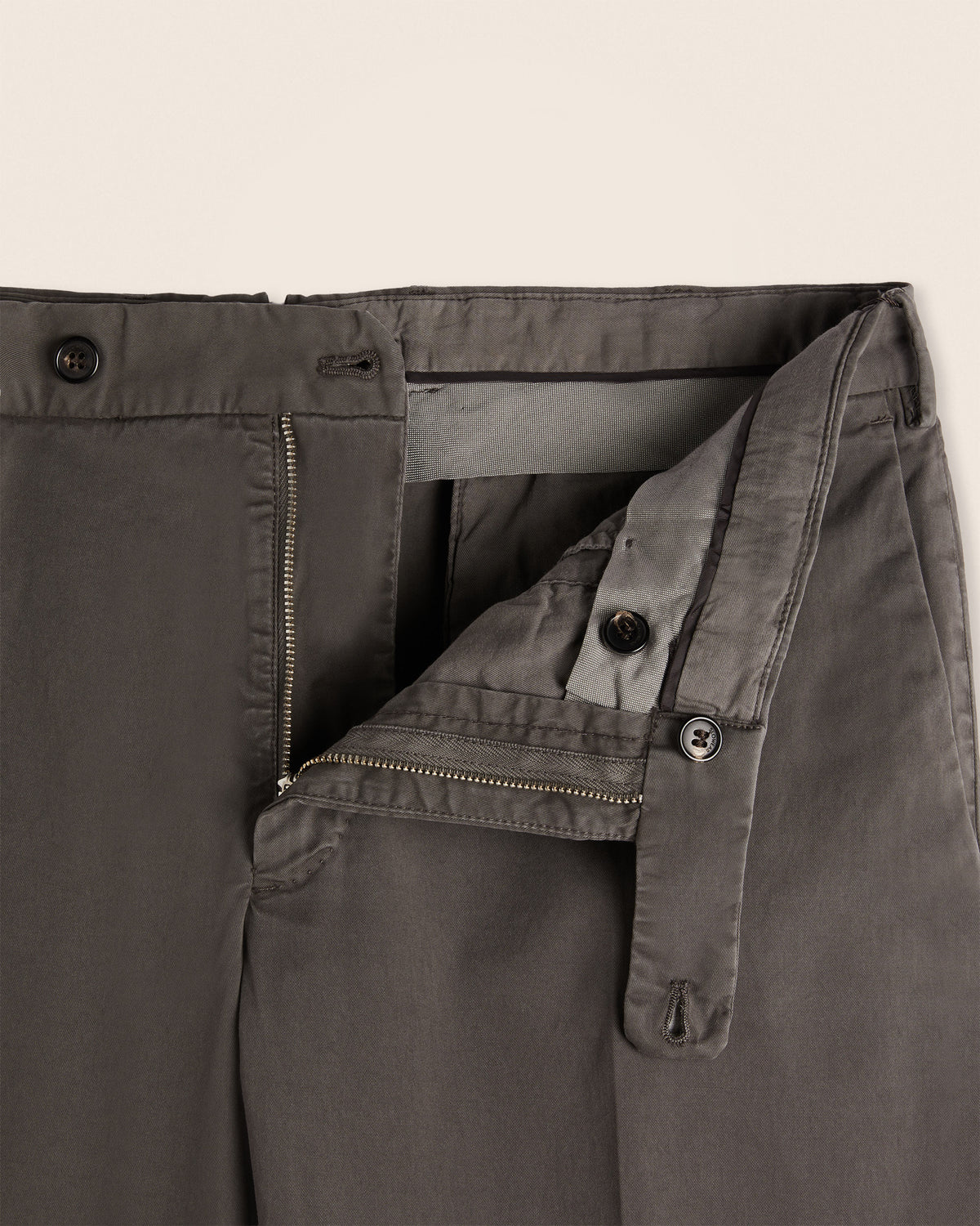 Pantalon slim fit en Royal Batavia