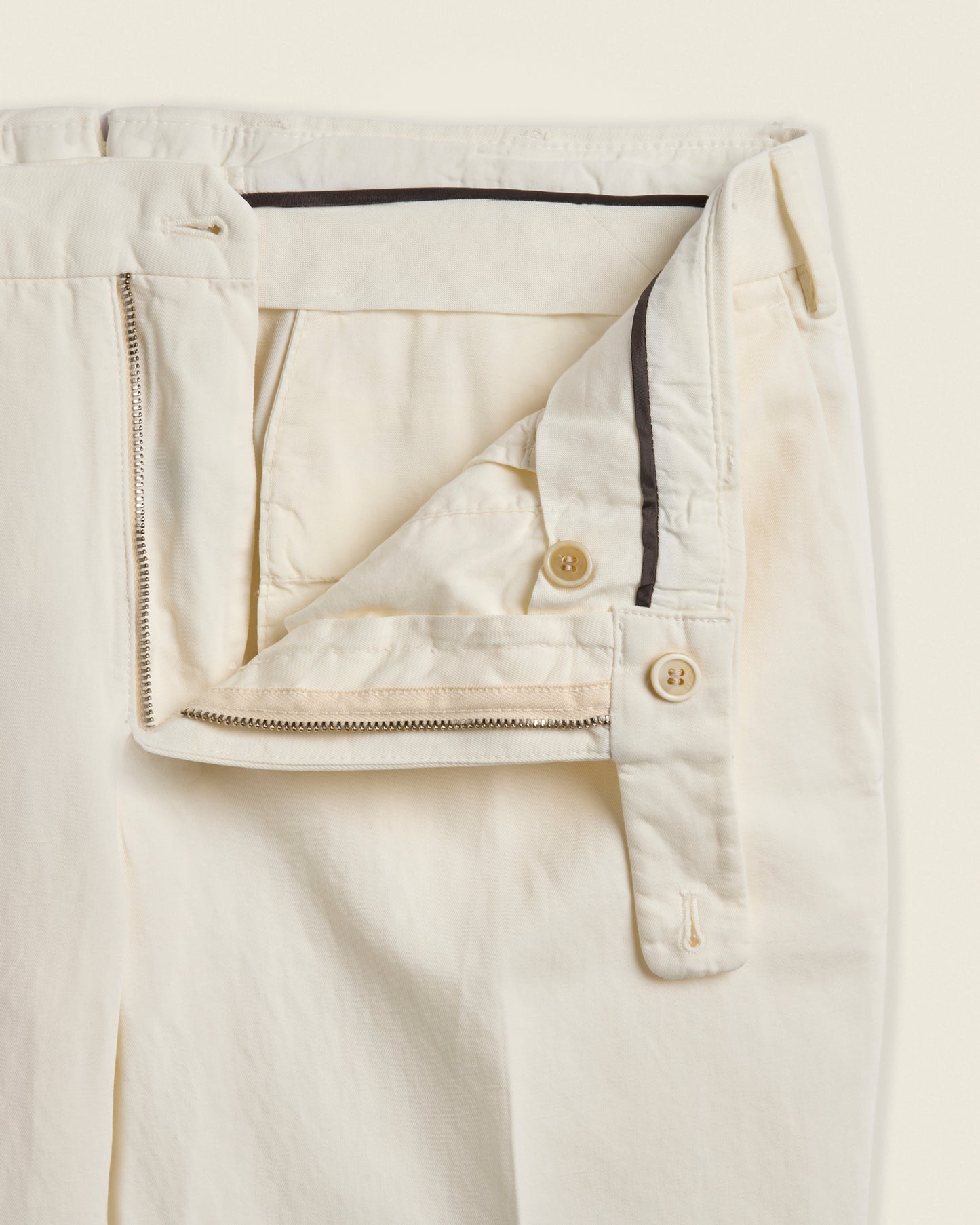 Pantalon slim fit en coton et lin