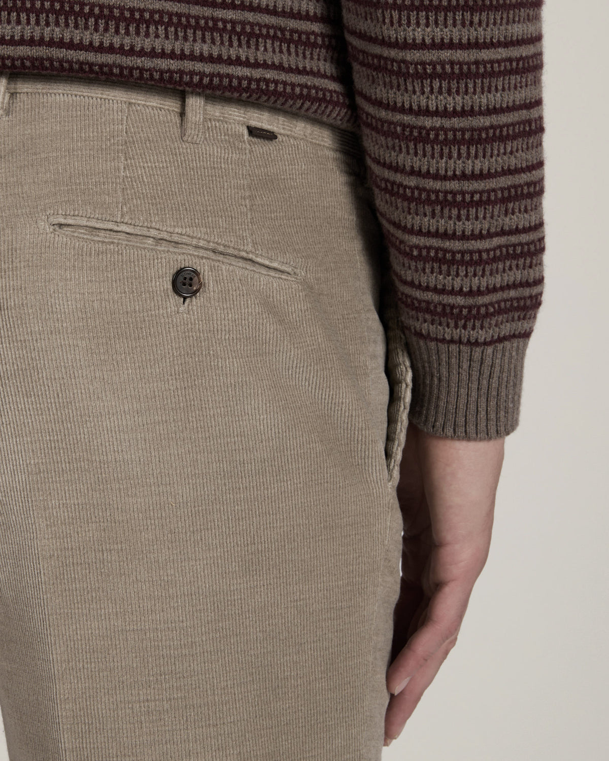 Pantalone regular fit in velluto di cotone e cashmere