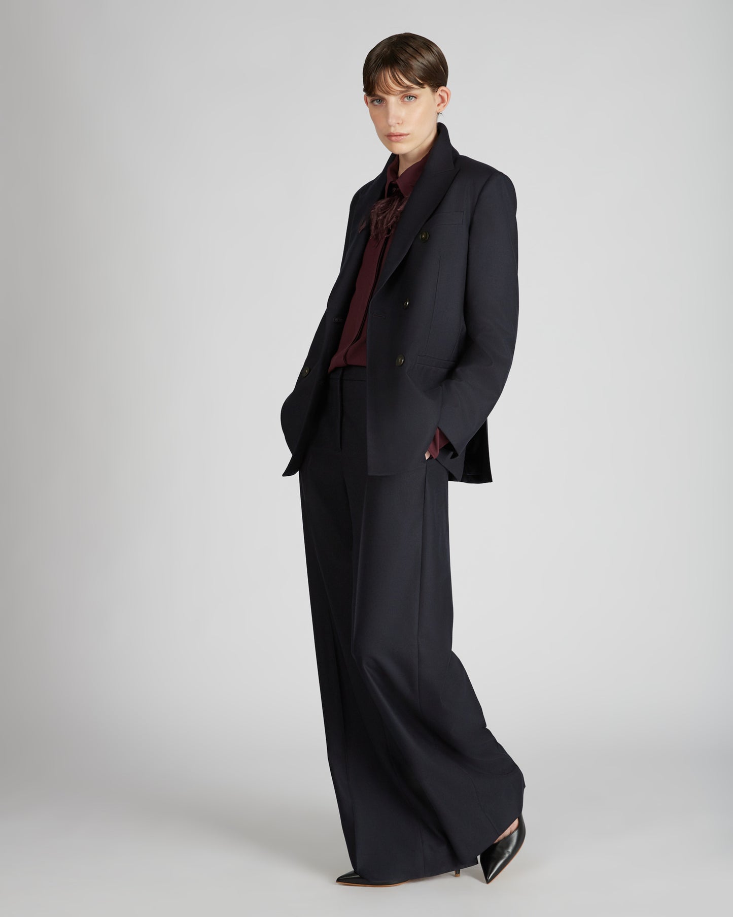 シルククレープデシンとアセテート・スリムフィットブラウス