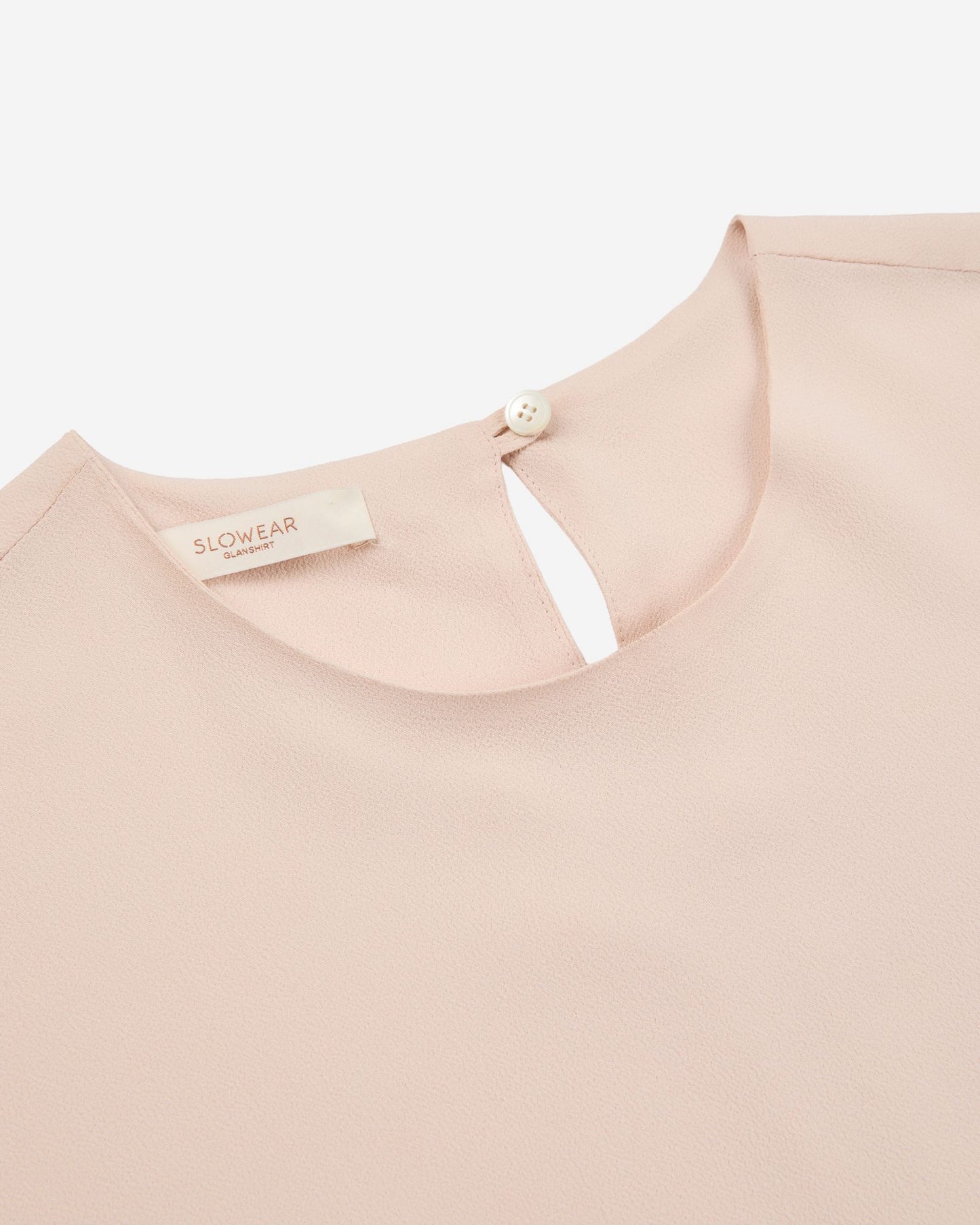 Glanshirt - Regular fit top in silk-blend crêpe de chine - nude