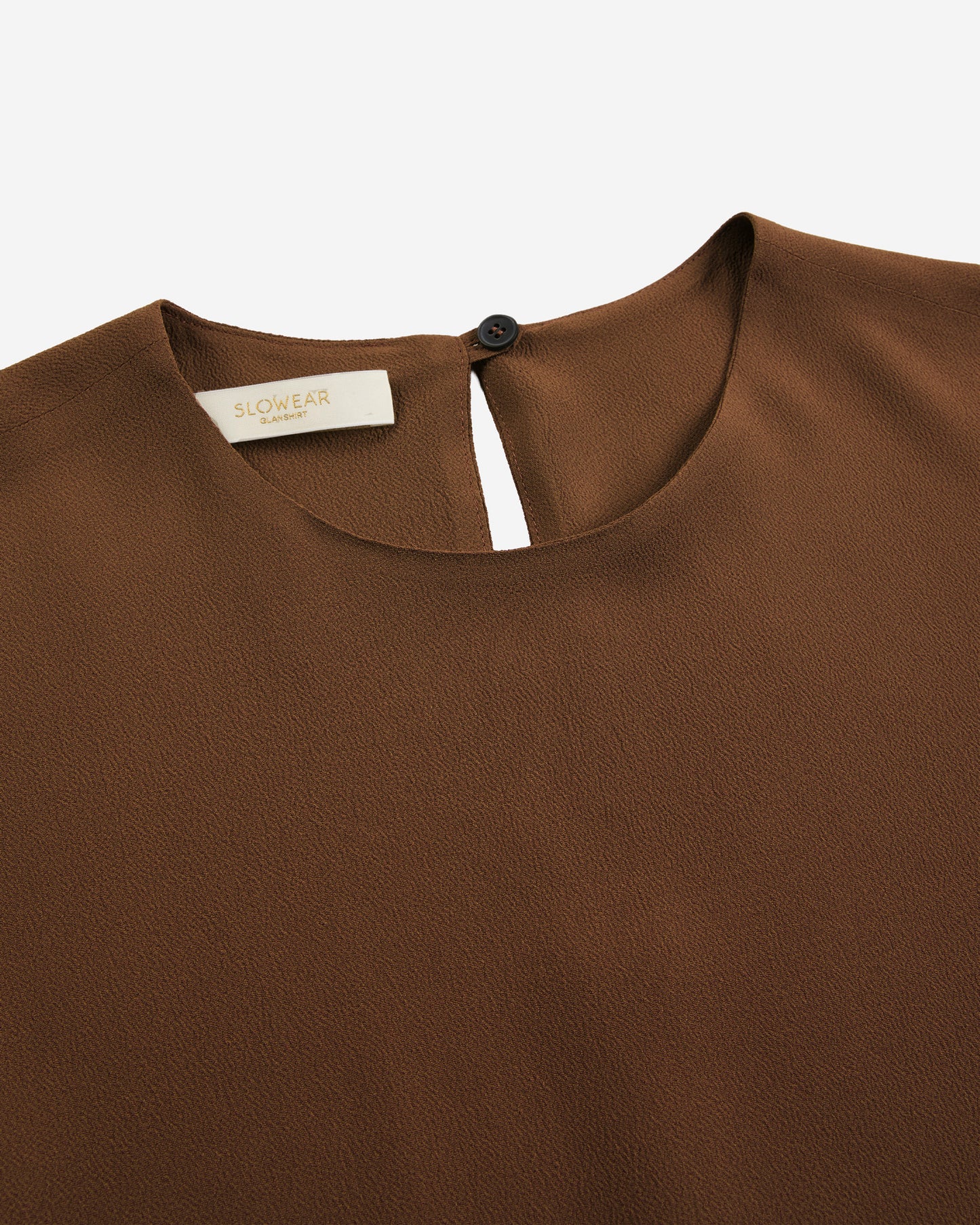 Regular fit top in silk-blend crêpe de chine