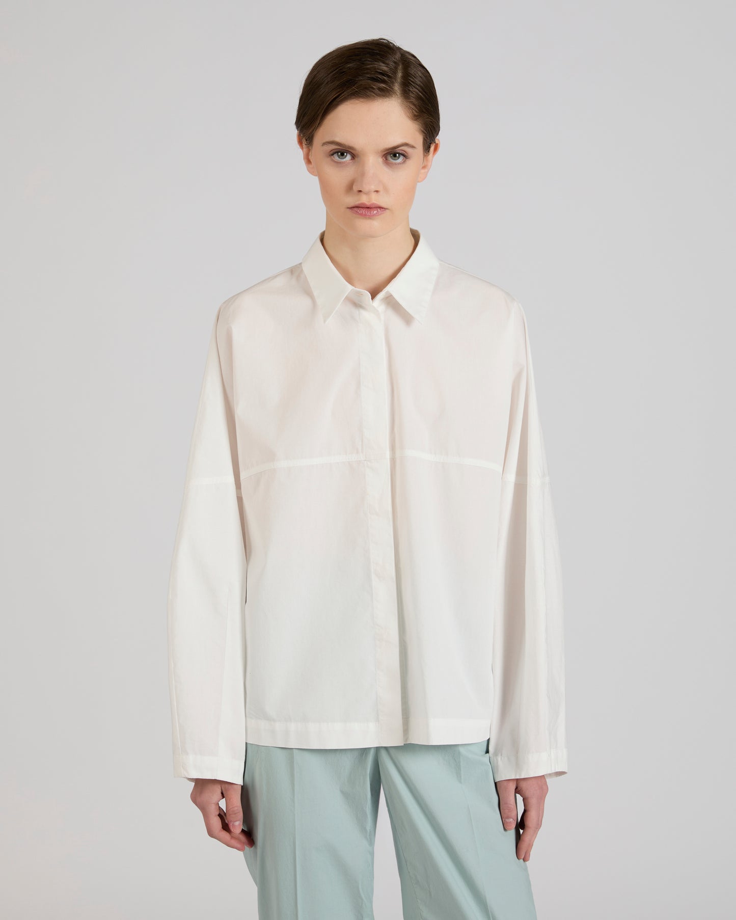 Wide fit cotton poplin shirt