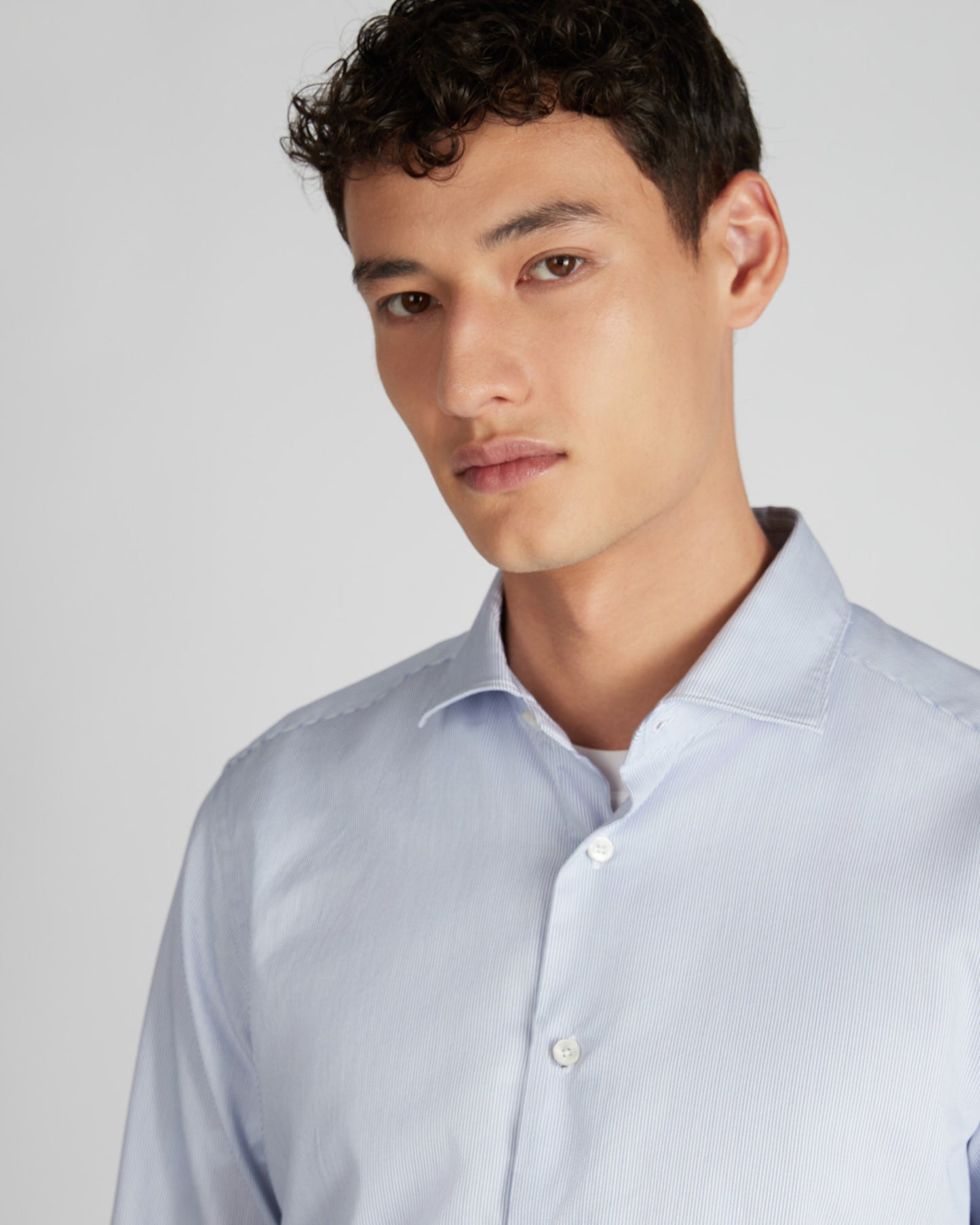 コットン・スリムフィットシャツ