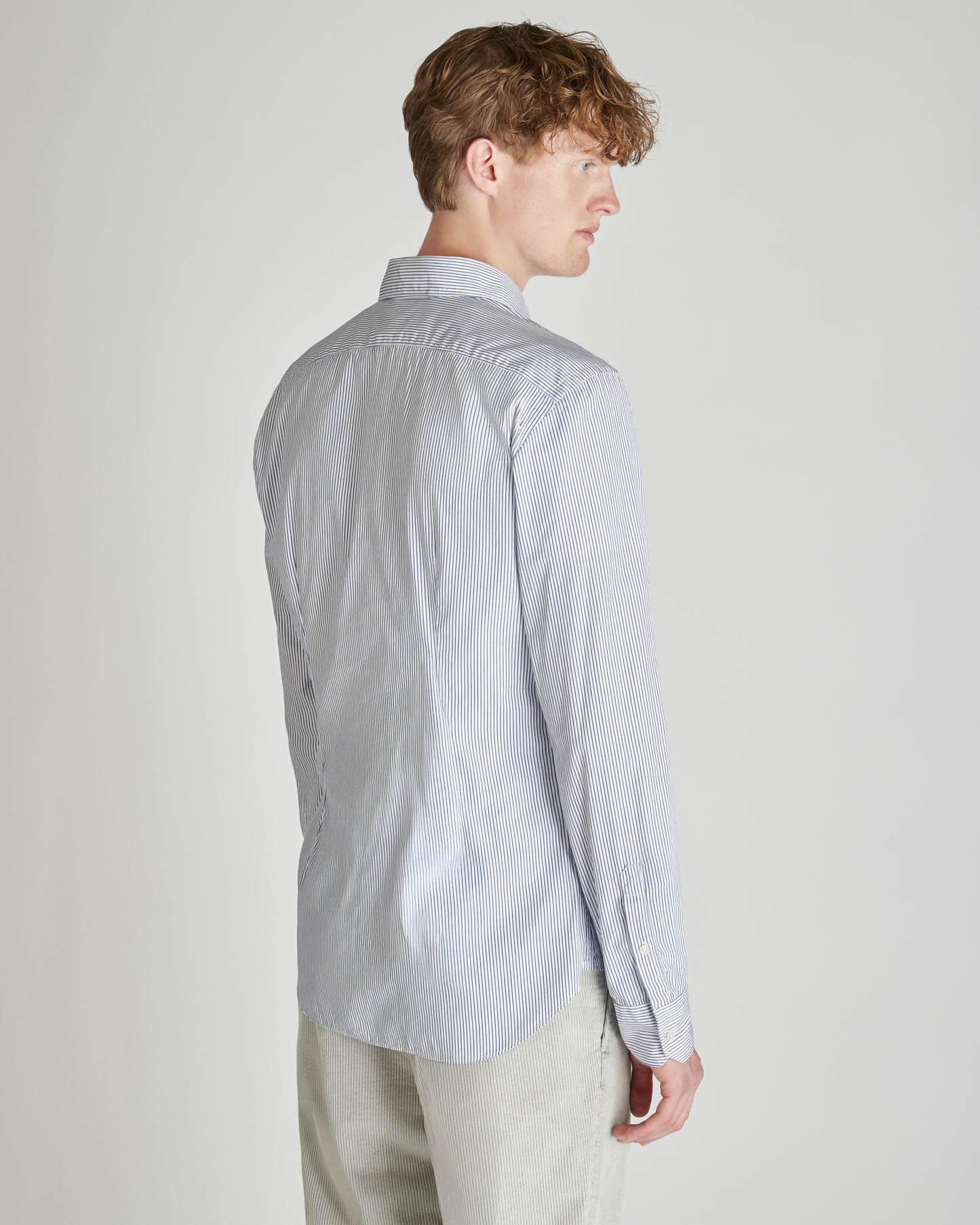 コットン・スリムフィットシャツ