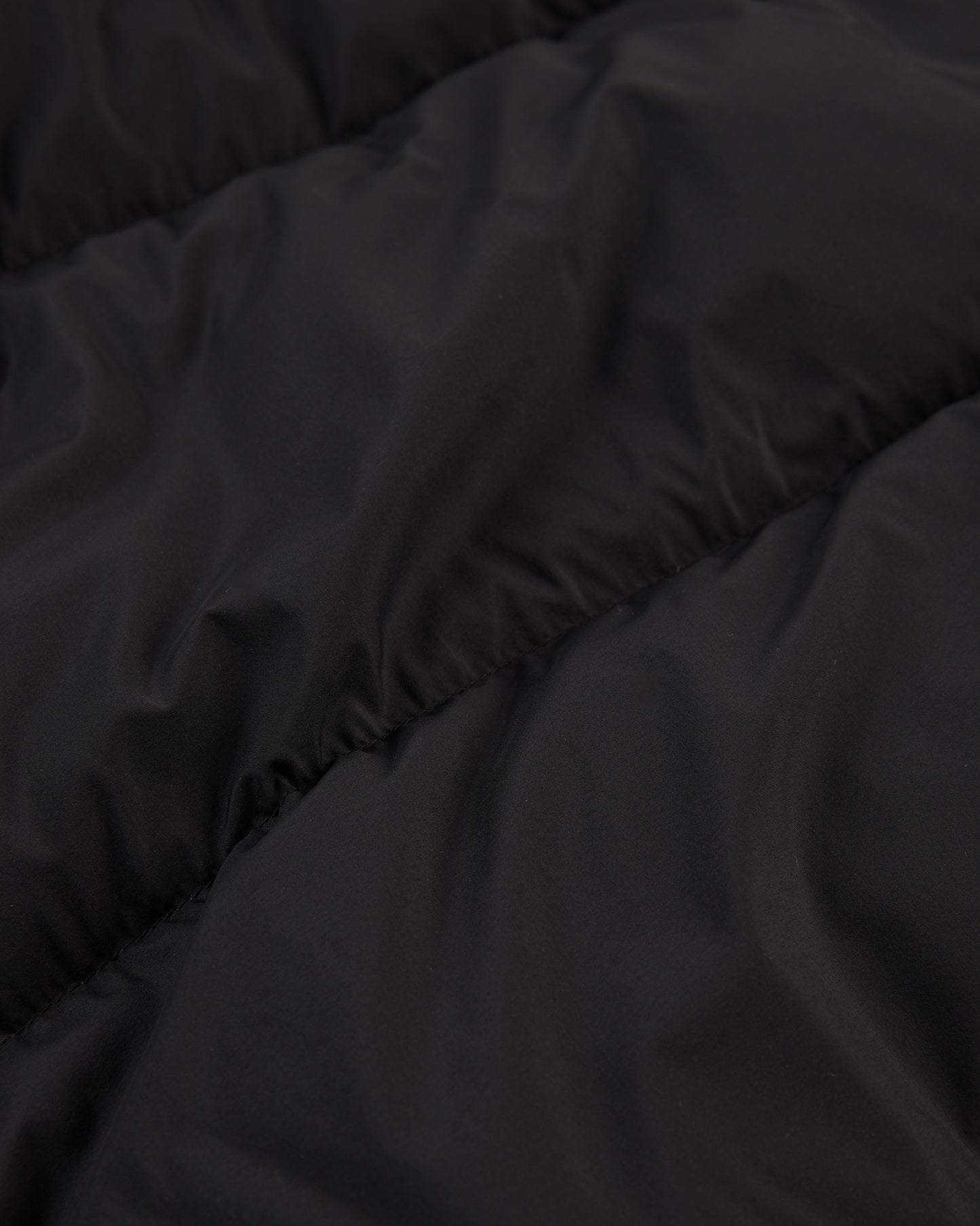 Parka con imbottitura in piuma