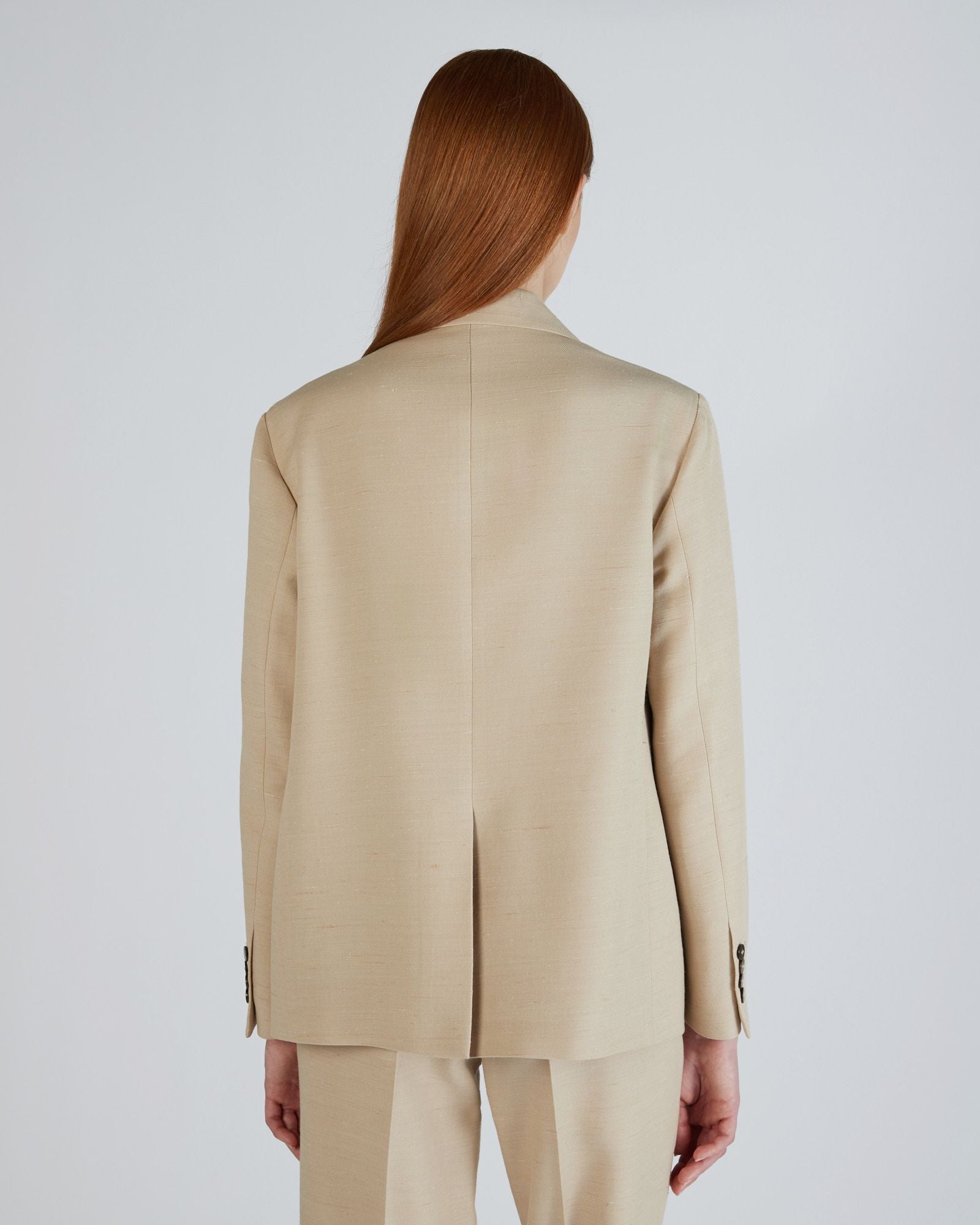 Wide fit jacket in wool shantung