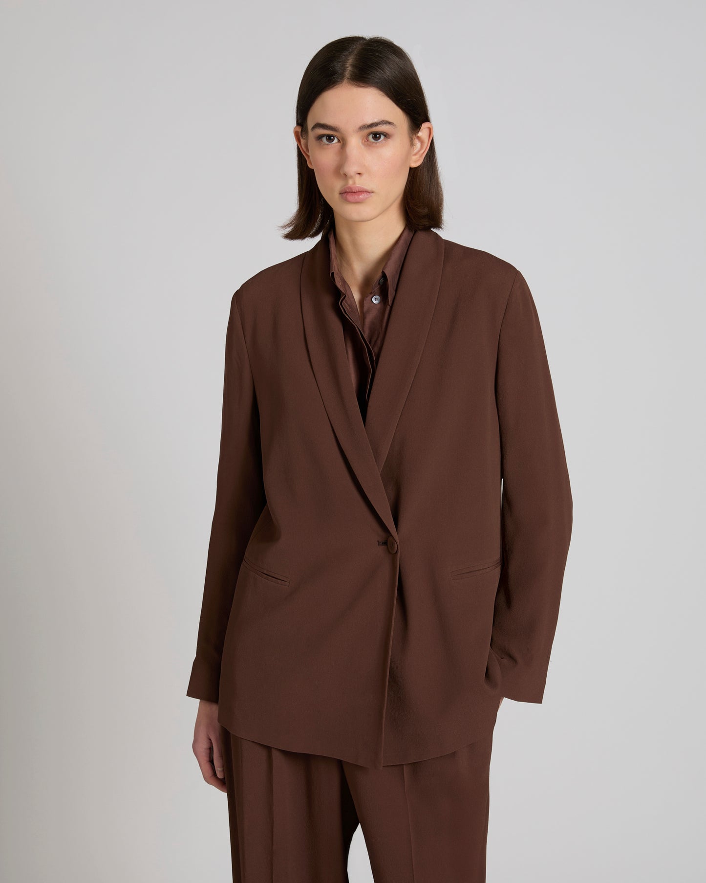 Wide fit jacket in silk-blend crêpe de chine