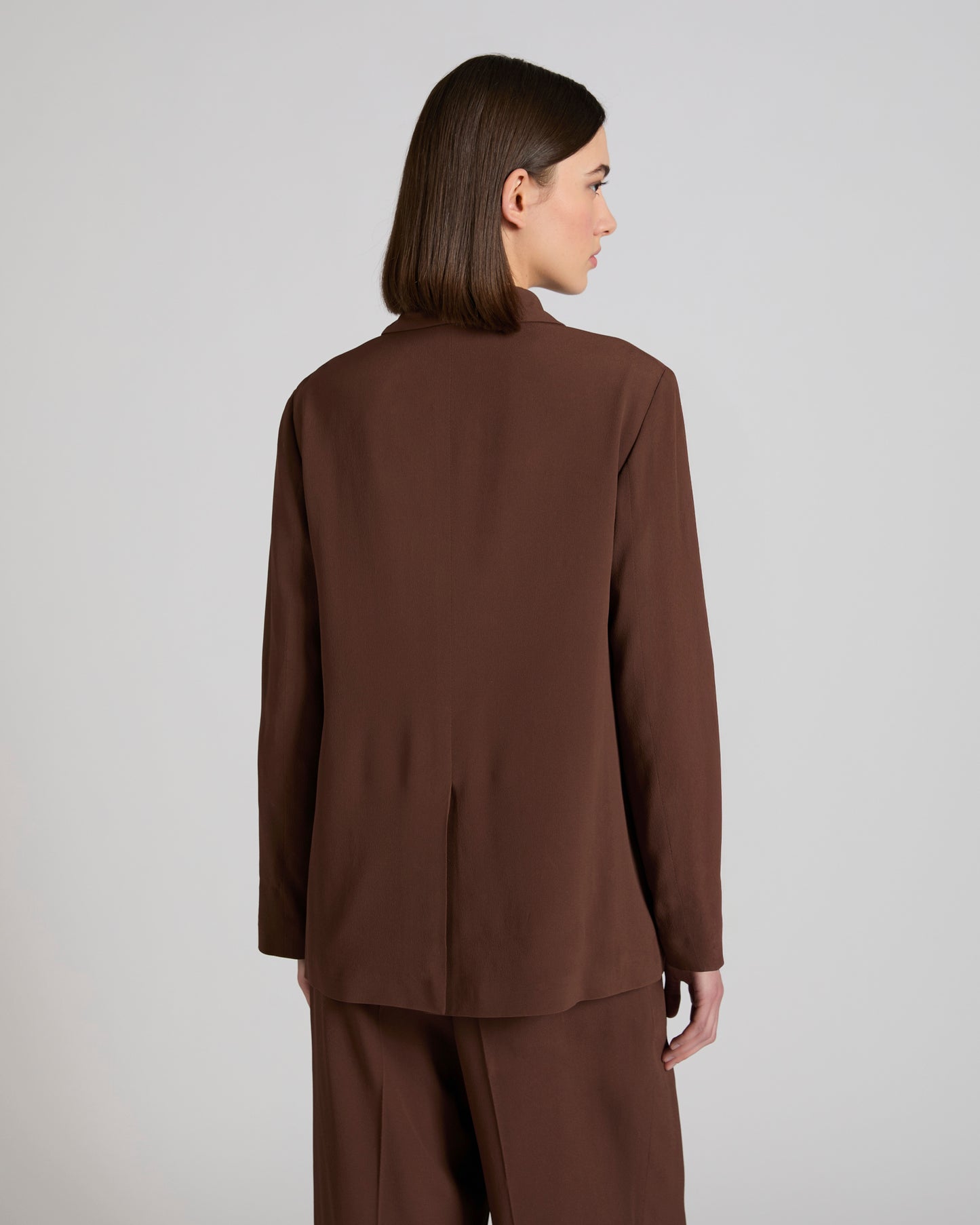 Wide fit jacket in silk-blend crêpe de chine