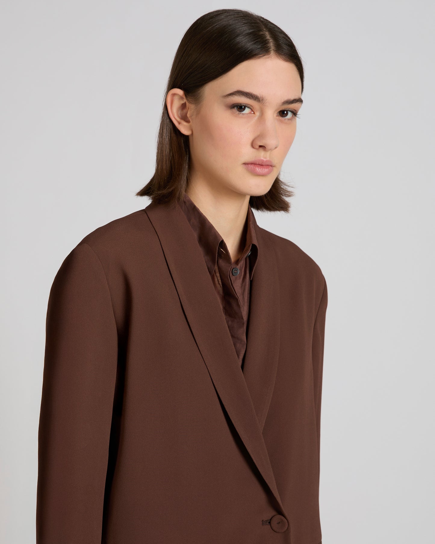 Wide fit jacket in silk-blend crêpe de chine
