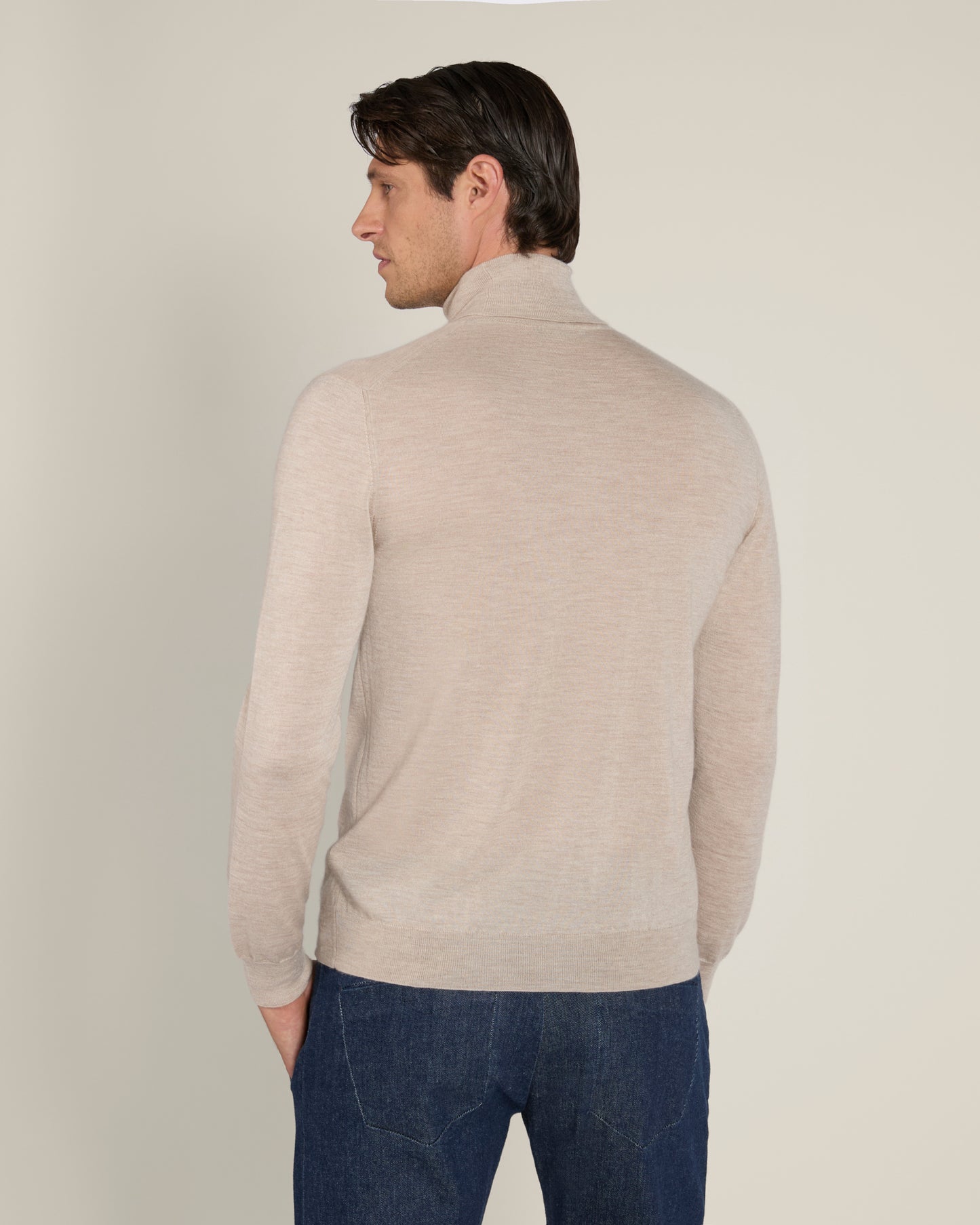 Rollkragenpullover aus Kaschmir und Seide