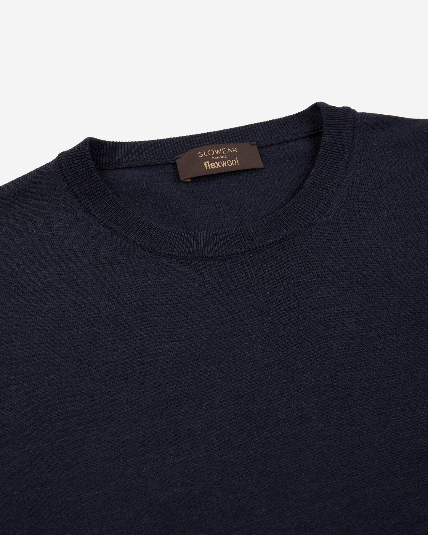 Slim fit Flexwool crewneck sweater
