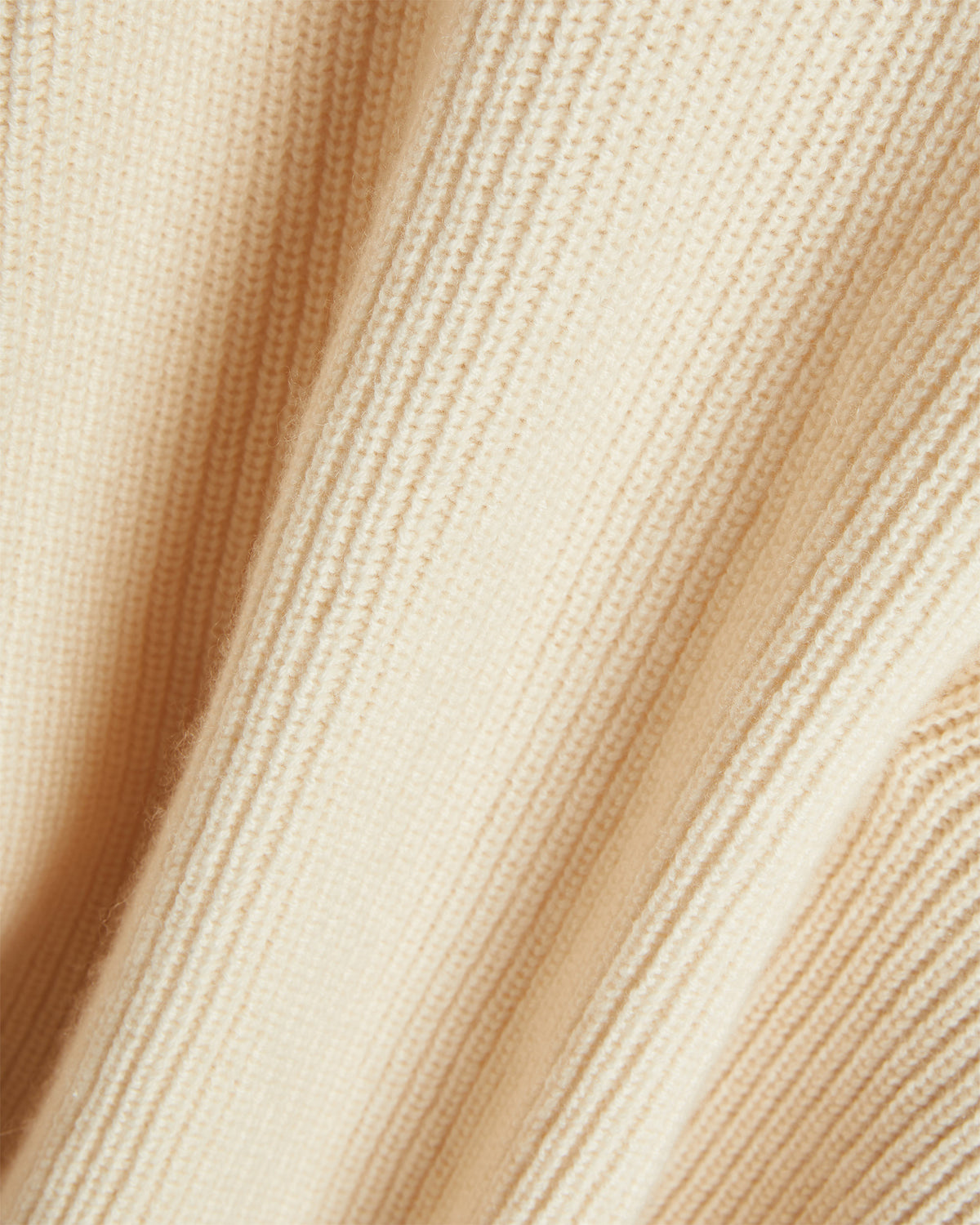 Rippenpullover aus reinem Kaschmir mit Rundhalsausschnitt