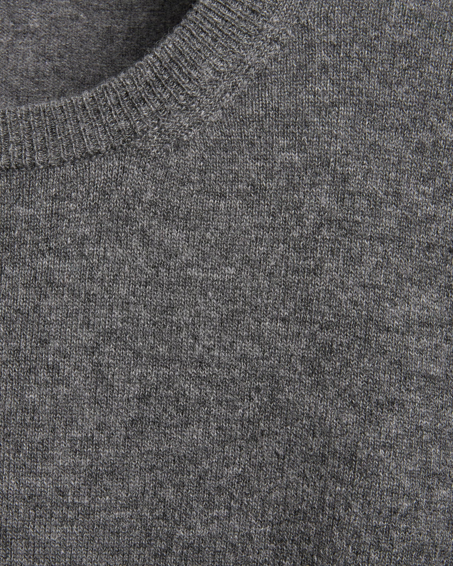 Girocollo slim fit in FlexCashmere
