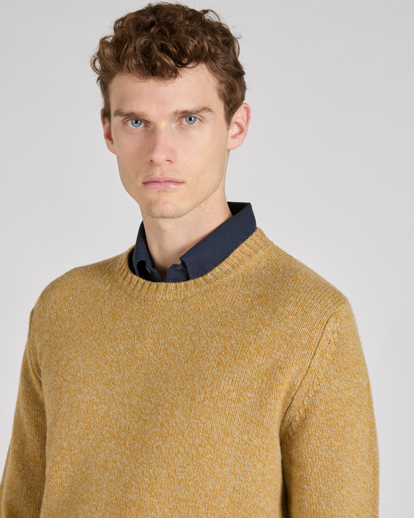 ジーロンウール・スリムフィットクルーネック