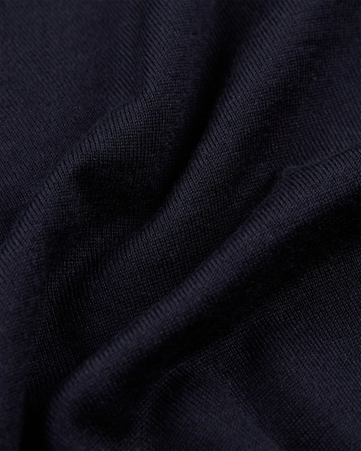 Girocollo slim fit in cashmere e seta