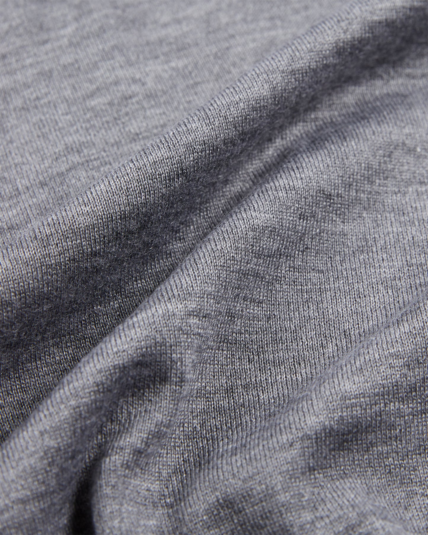 Girocollo slim fit in cashmere e seta