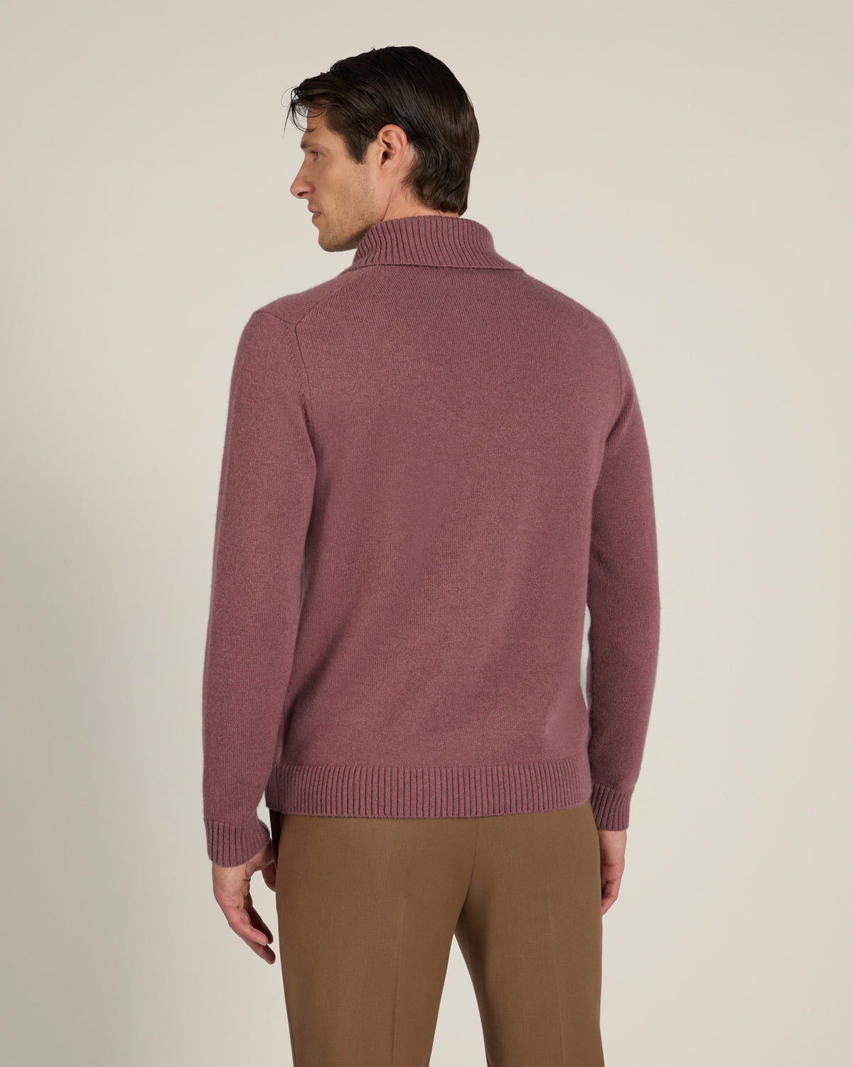 Maglia con zip slim fit in cashmere