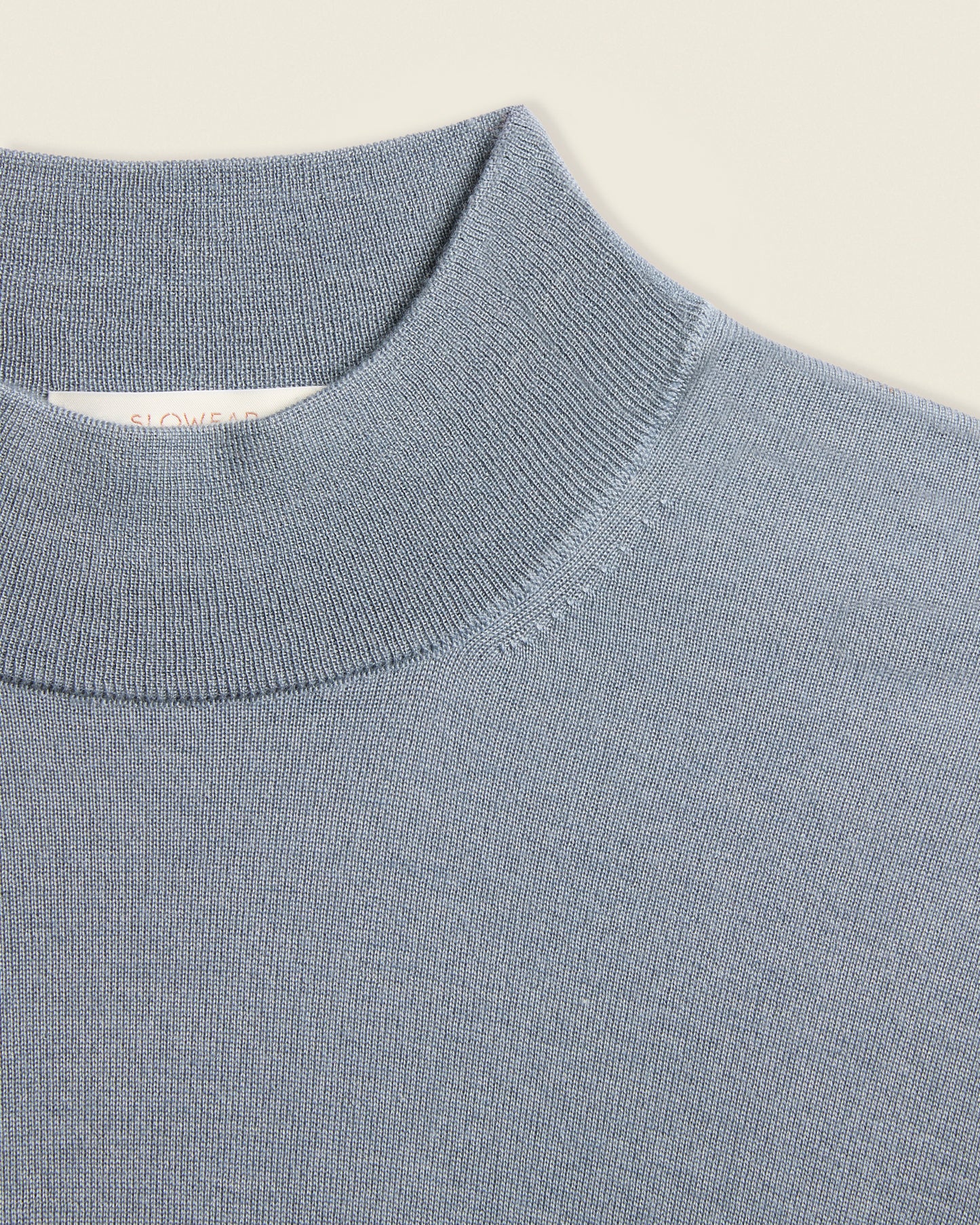 Slim Fit Rollkragenpullover aus Kaschmir und Seide
